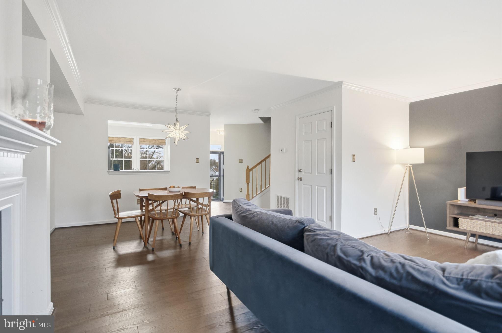 LAUREL RIDGE - Residential