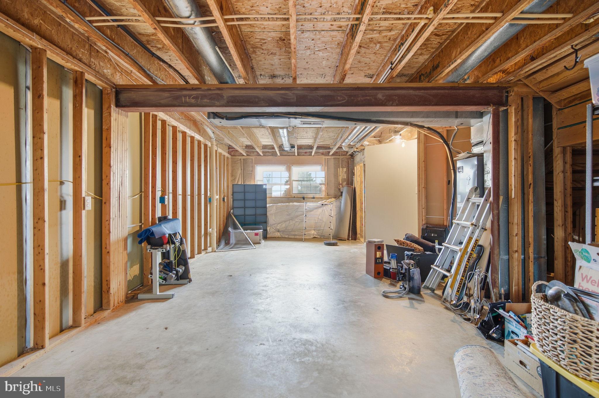 LAUREL RIDGE - Residential