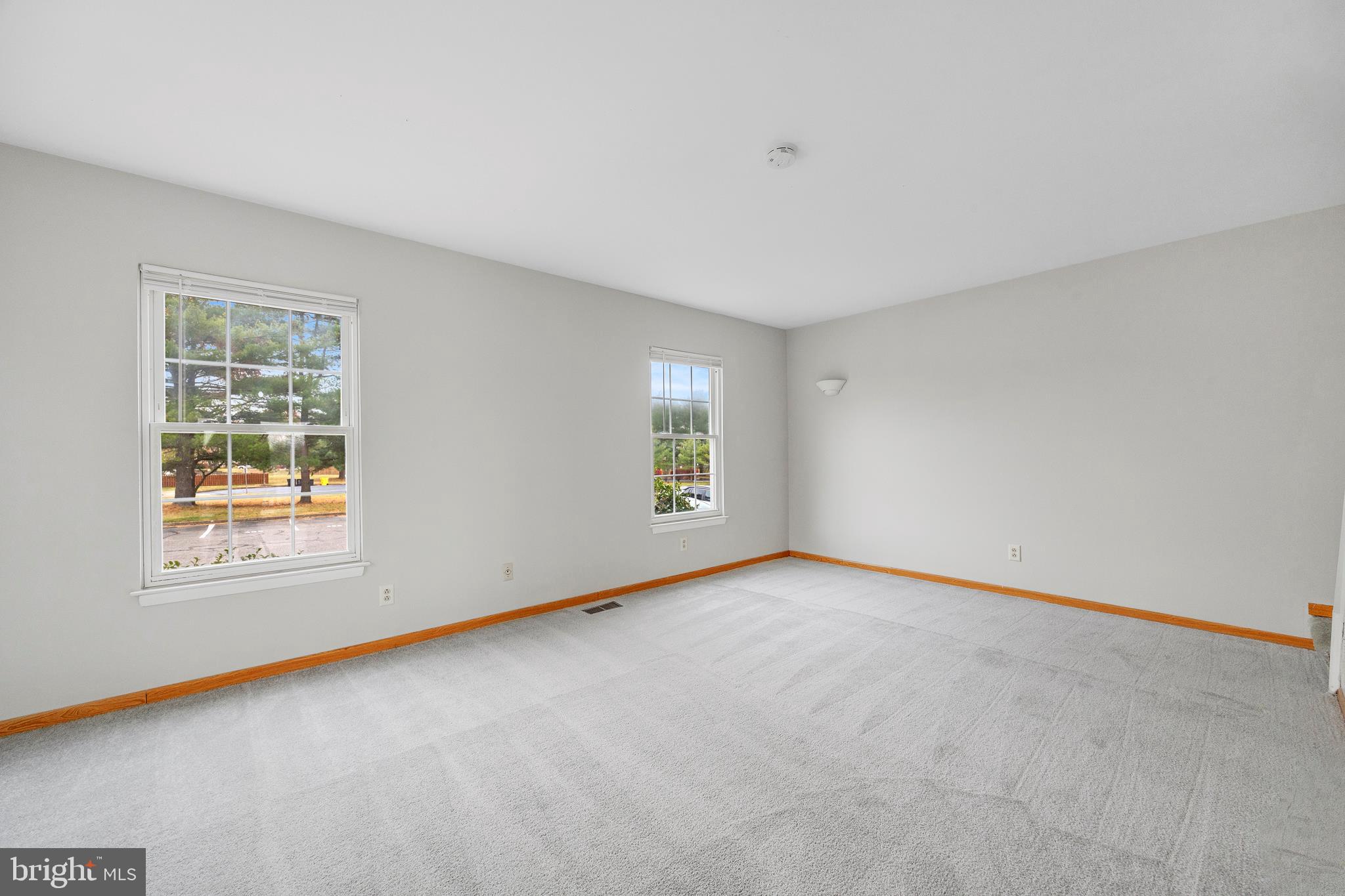 ELIZABETHS LANDING - Residential