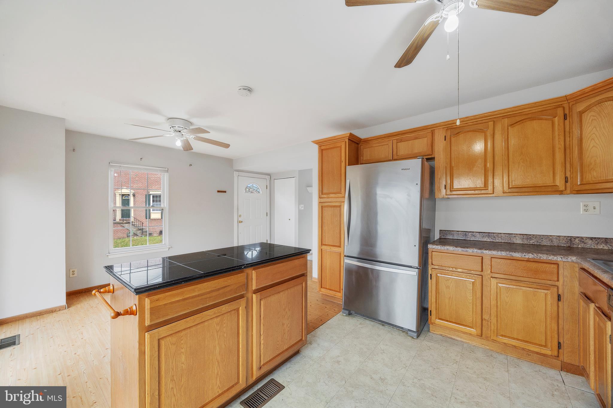 ELIZABETHS LANDING - Residential