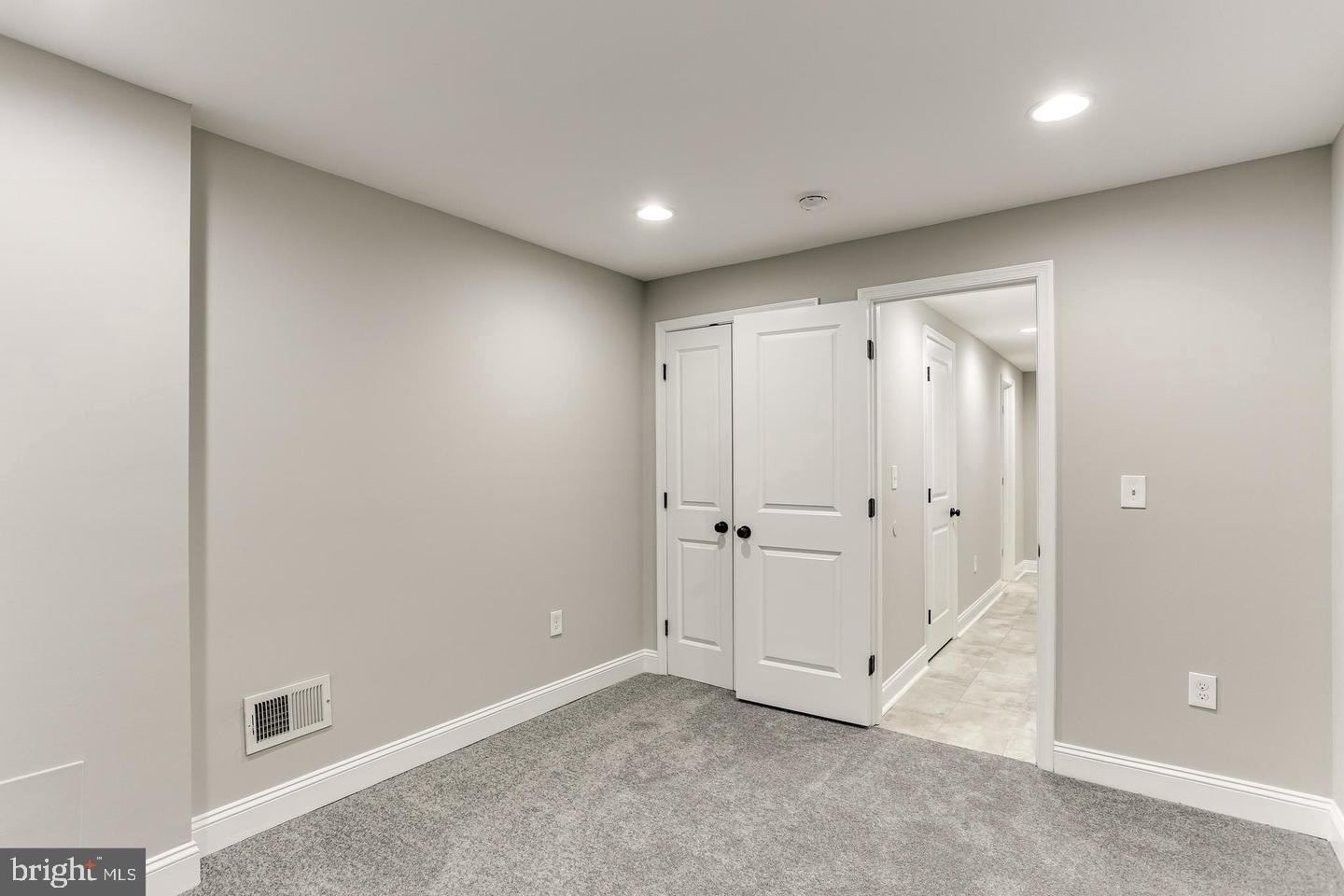 FEDERAL HILL HISTORIC DISTRICT - Residential Lease