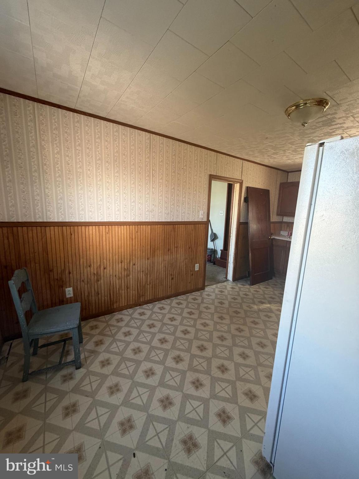 917 E WICONISCO AVENUE