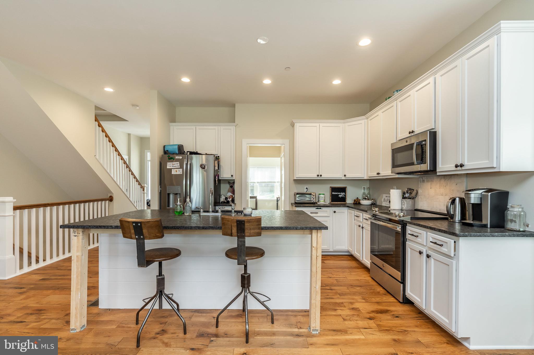 CEDAR CREEK - Residential