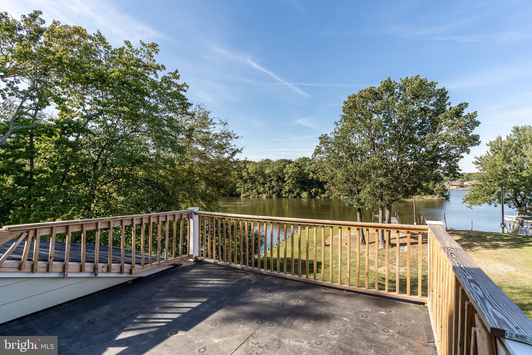 CEDAR CREEK - Residential