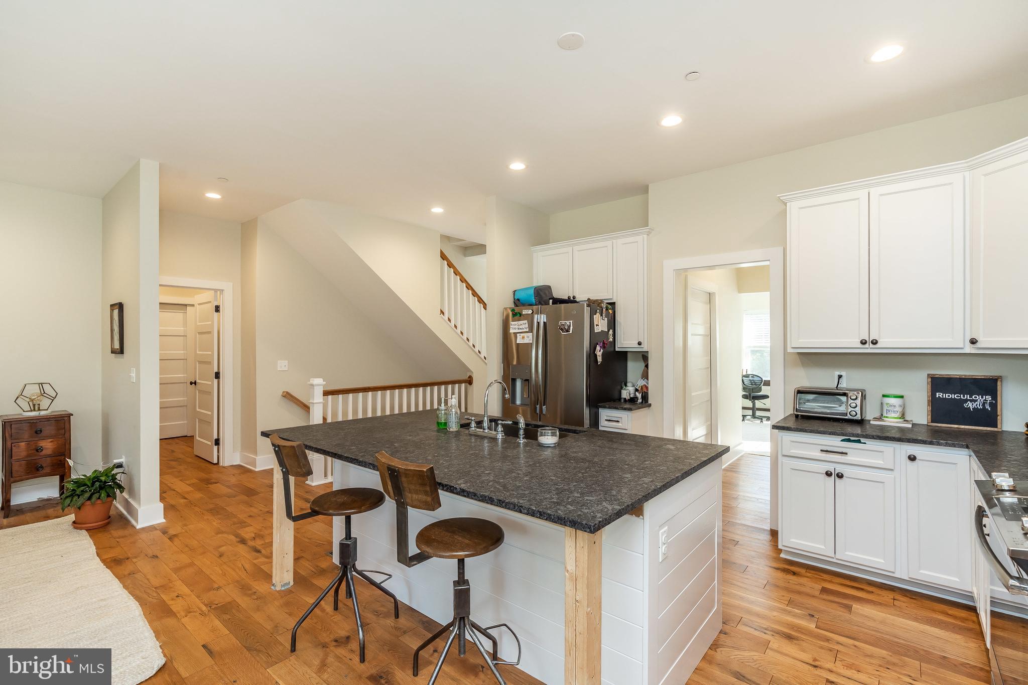 CEDAR CREEK - Residential