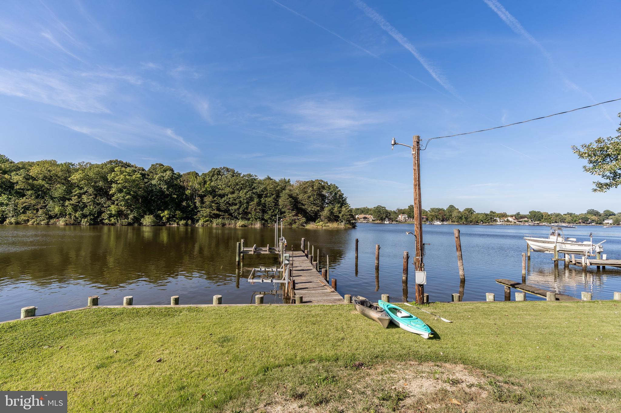 CEDAR CREEK - Residential