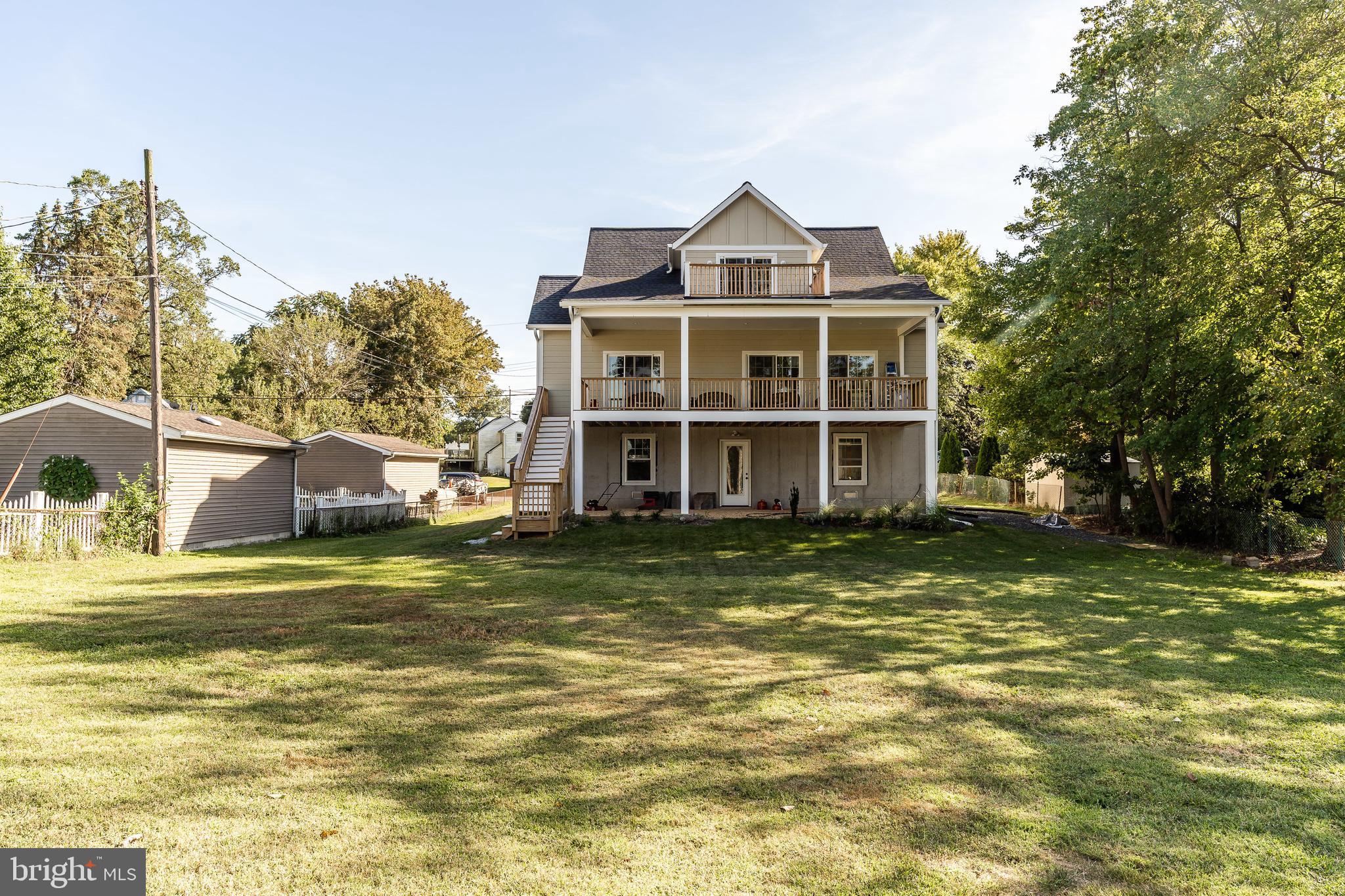 CEDAR CREEK - Residential