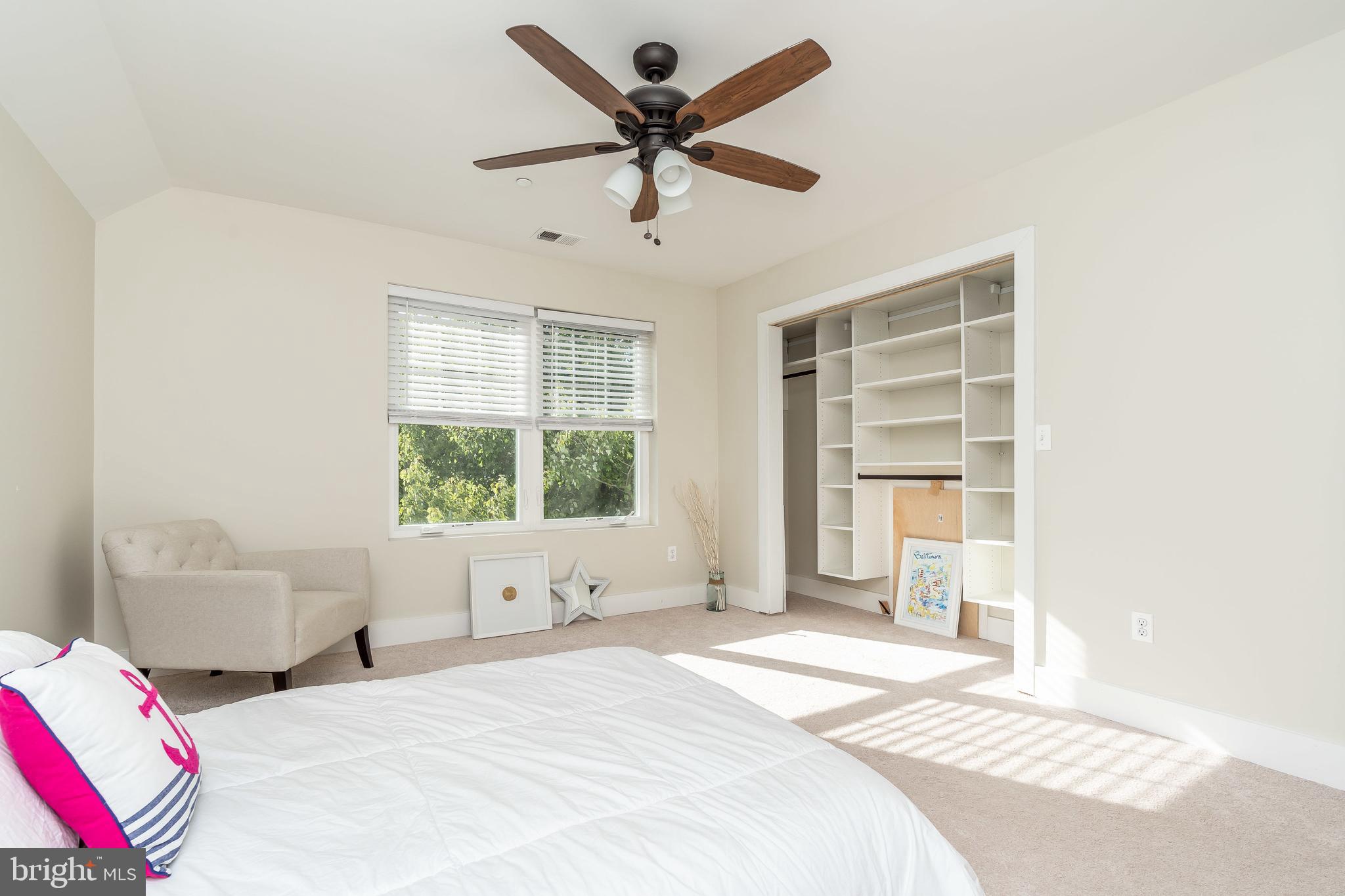 CEDAR CREEK - Residential