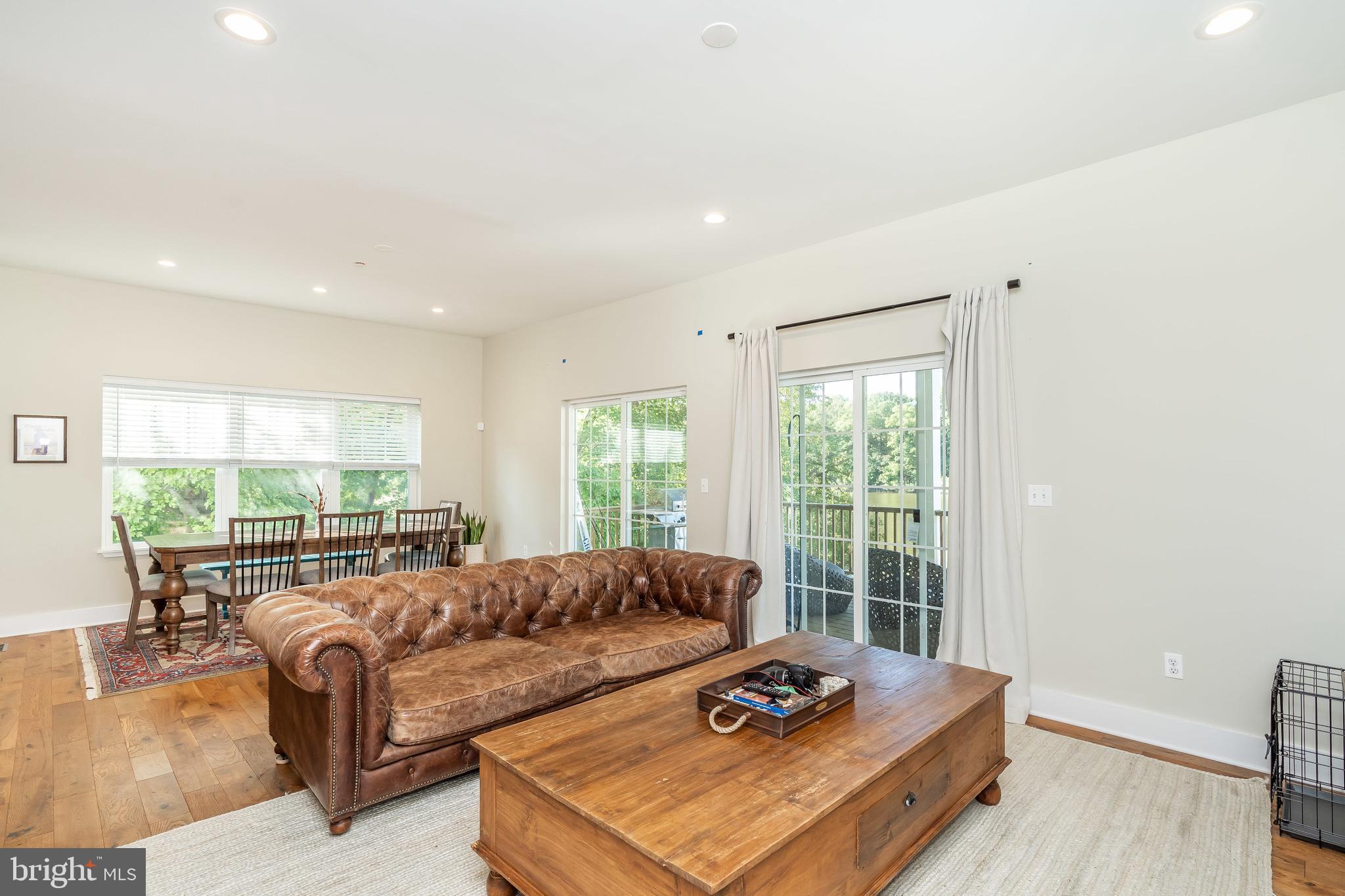 CEDAR CREEK - Residential