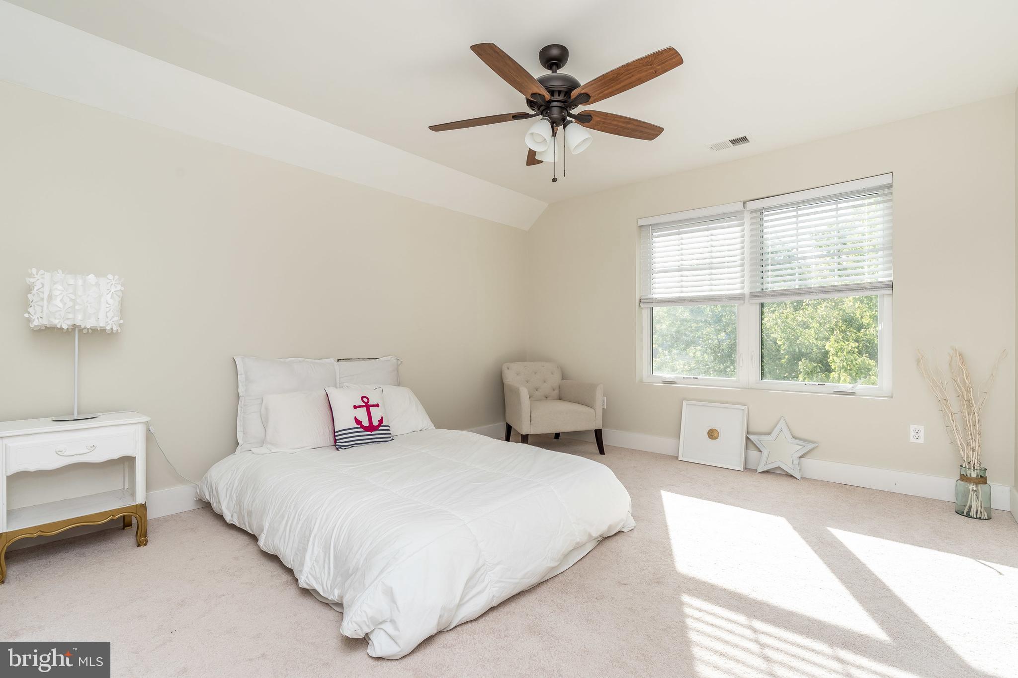 CEDAR CREEK - Residential