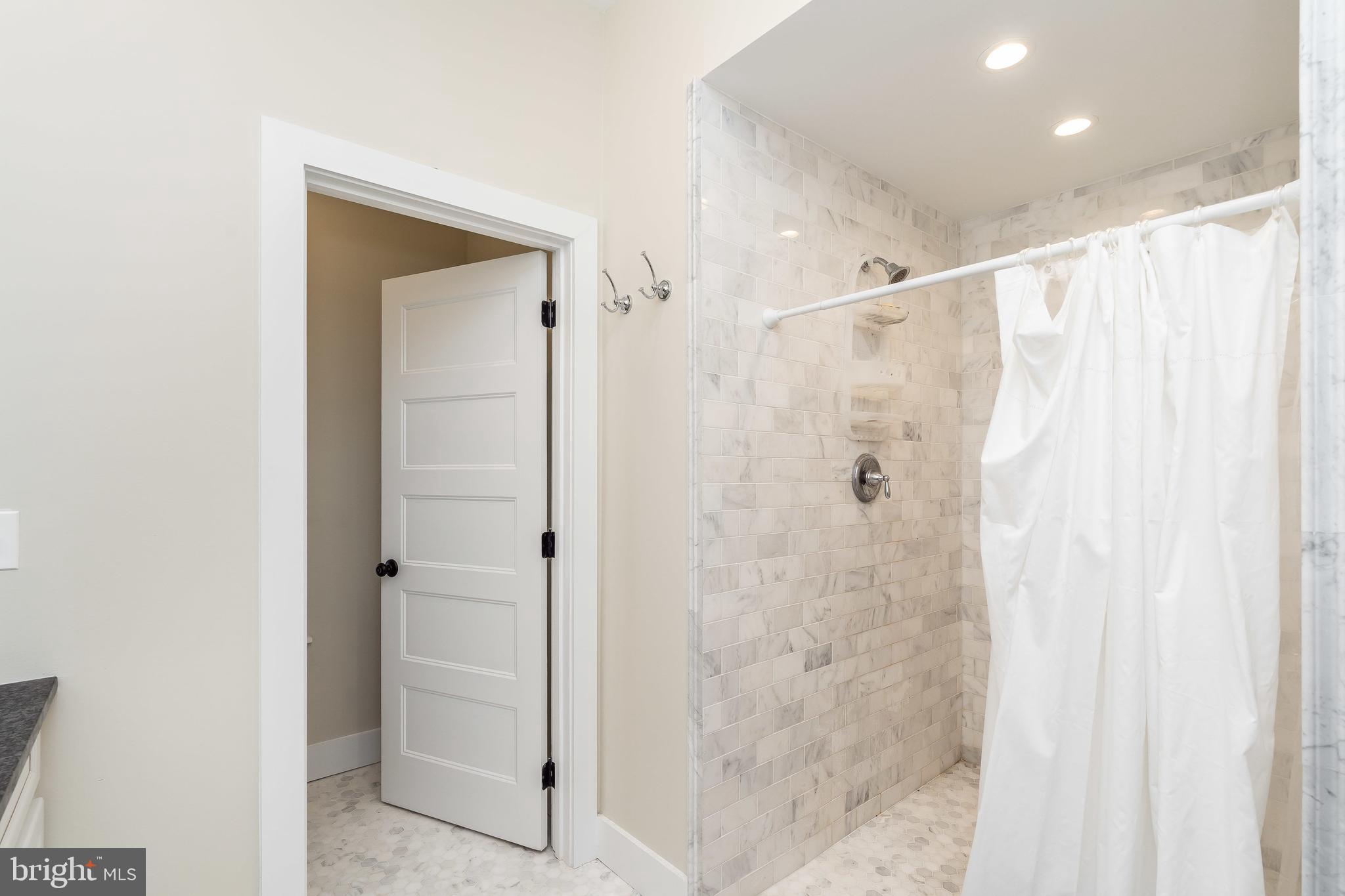 CEDAR CREEK - Residential