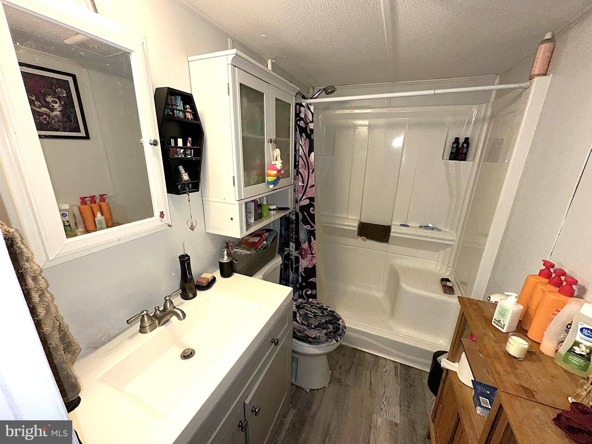 WAYSONS WOODS MANUFACTURED HOME COMMUNITY - Residential