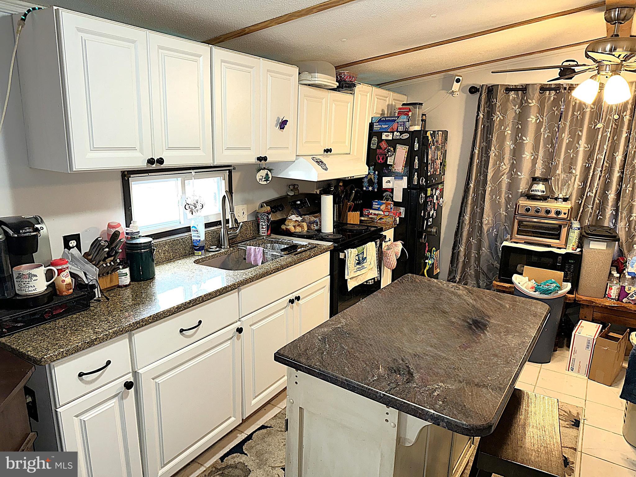 WAYSONS WOODS MANUFACTURED HOME COMMUNITY - Residential