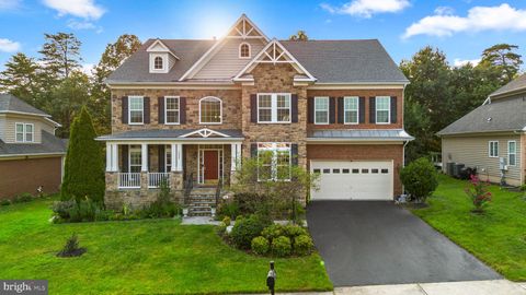 Photo of 7532 Red Hill Drive, SPRINGFIELD, VA 22153 (MLS # VAFX2326272)