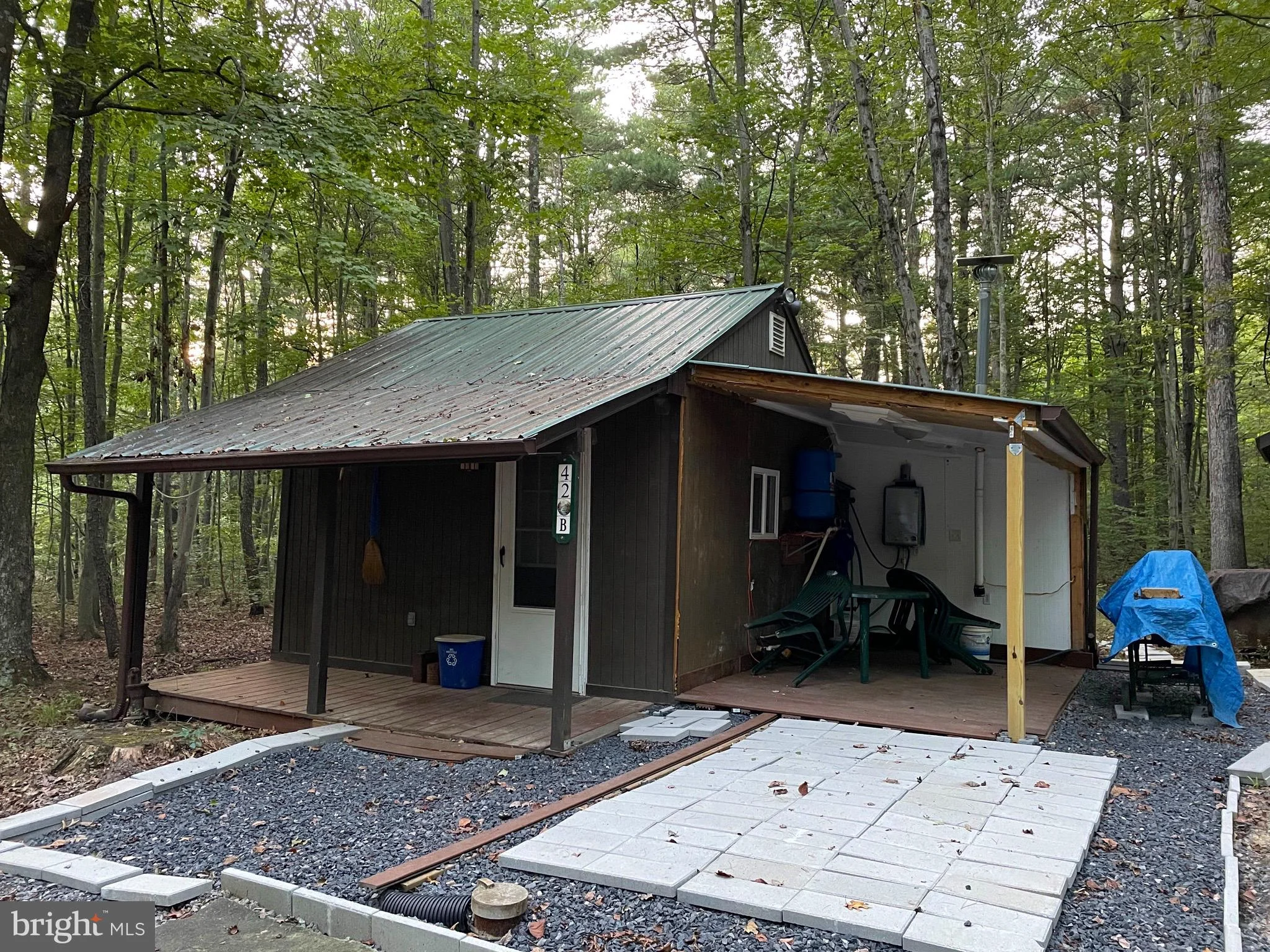 Lake Ferndale Drive, Springfield, WV 26763
