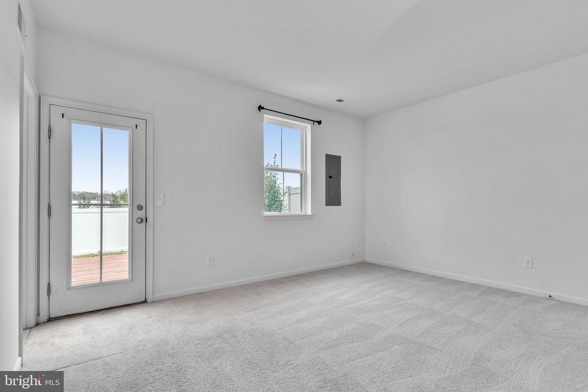 SUMMERFIELD - Residential