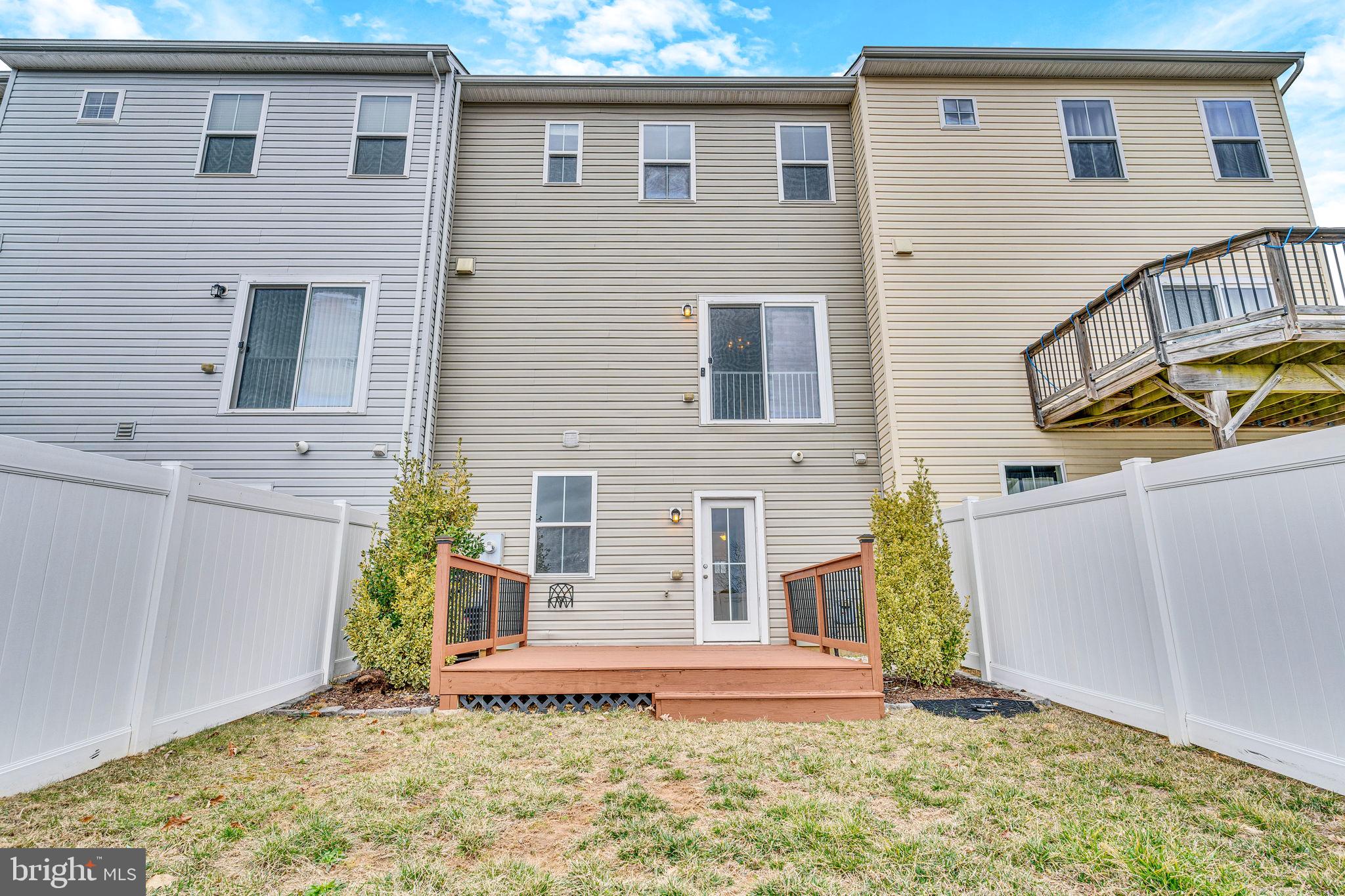 SUMMERFIELD - Residential