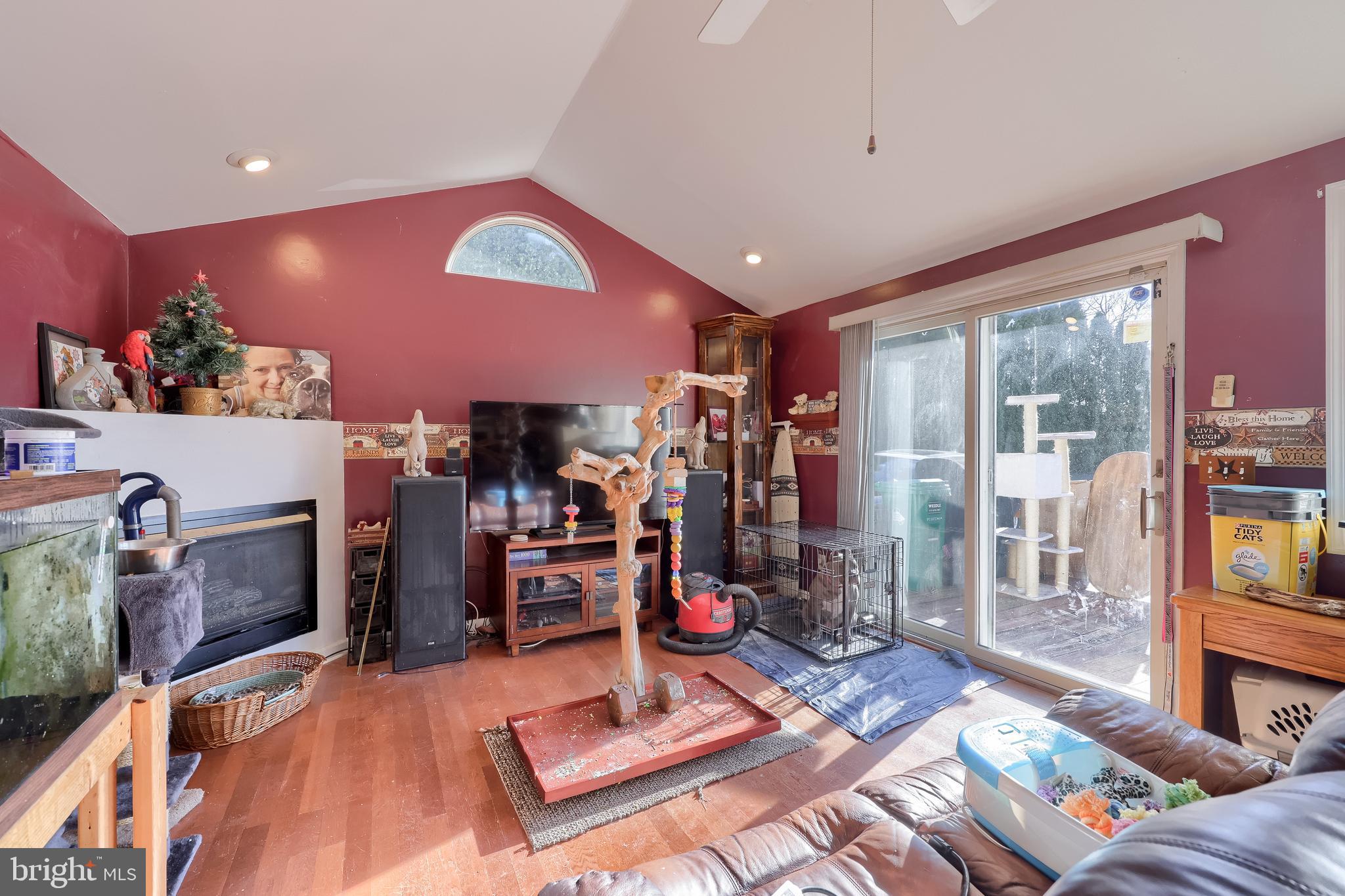 LEBANON - Residential