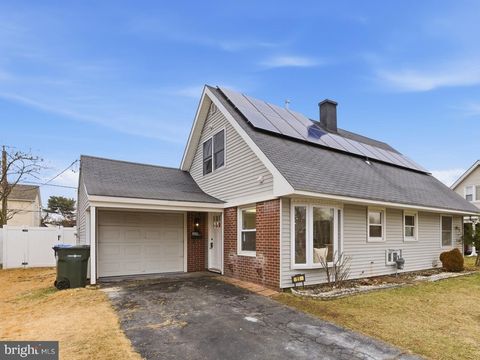 Homes For Sale - 11 Birdseye Lane<br/> WILLINGBORO, NJ 08046