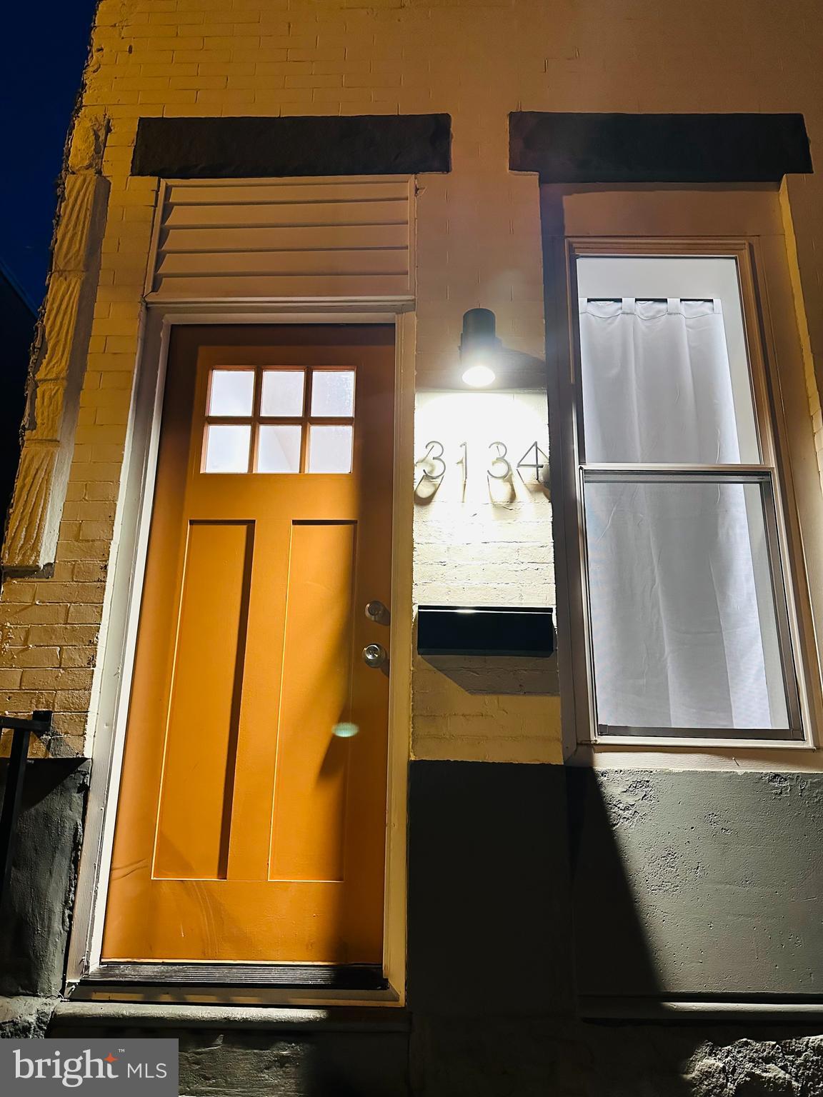 STRAWBERRY MANSION - Residential Lease