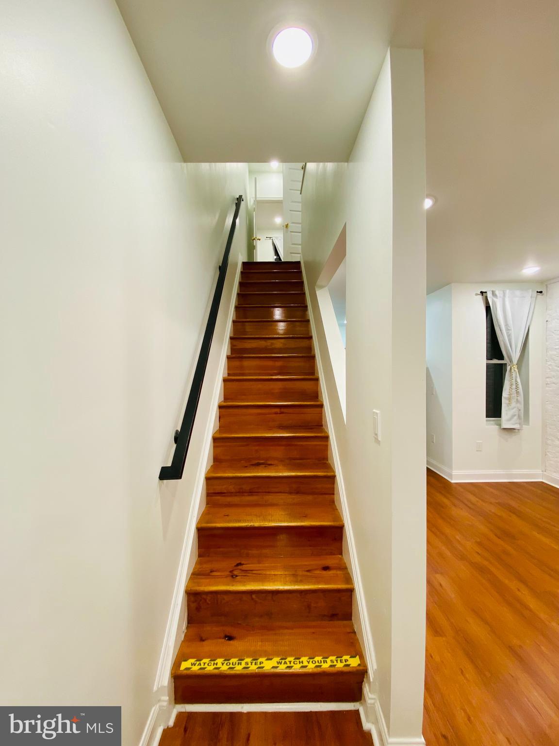 STRAWBERRY MANSION - Residential Lease