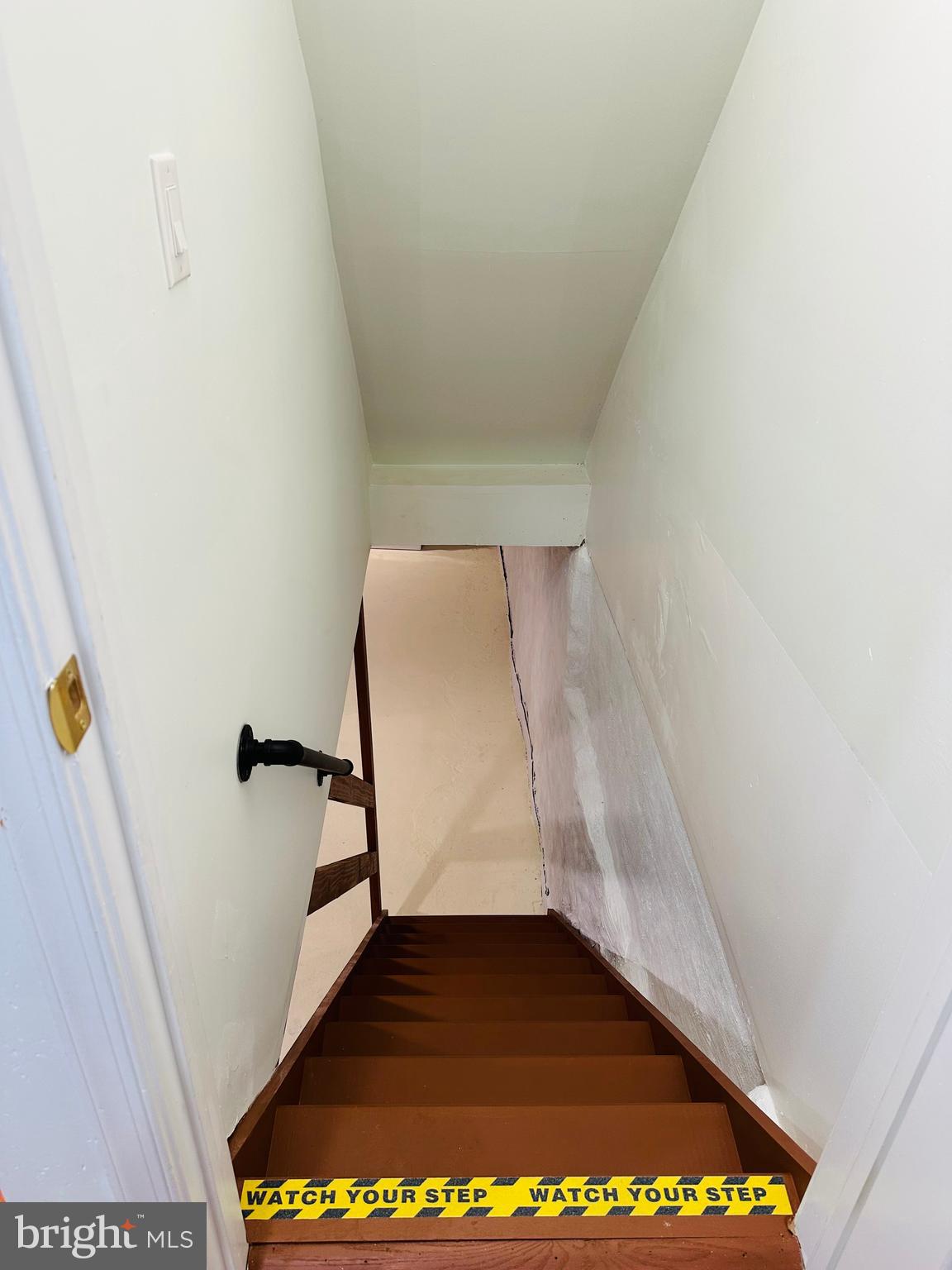 STRAWBERRY MANSION - Residential Lease