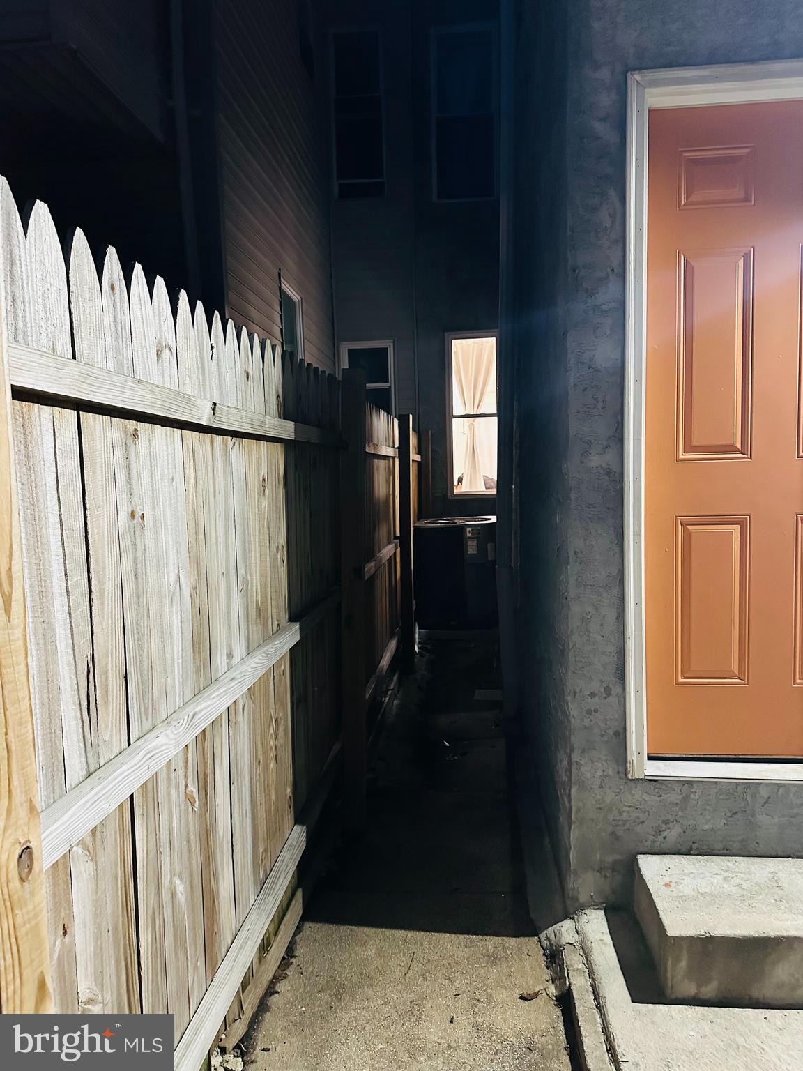 STRAWBERRY MANSION - Residential Lease