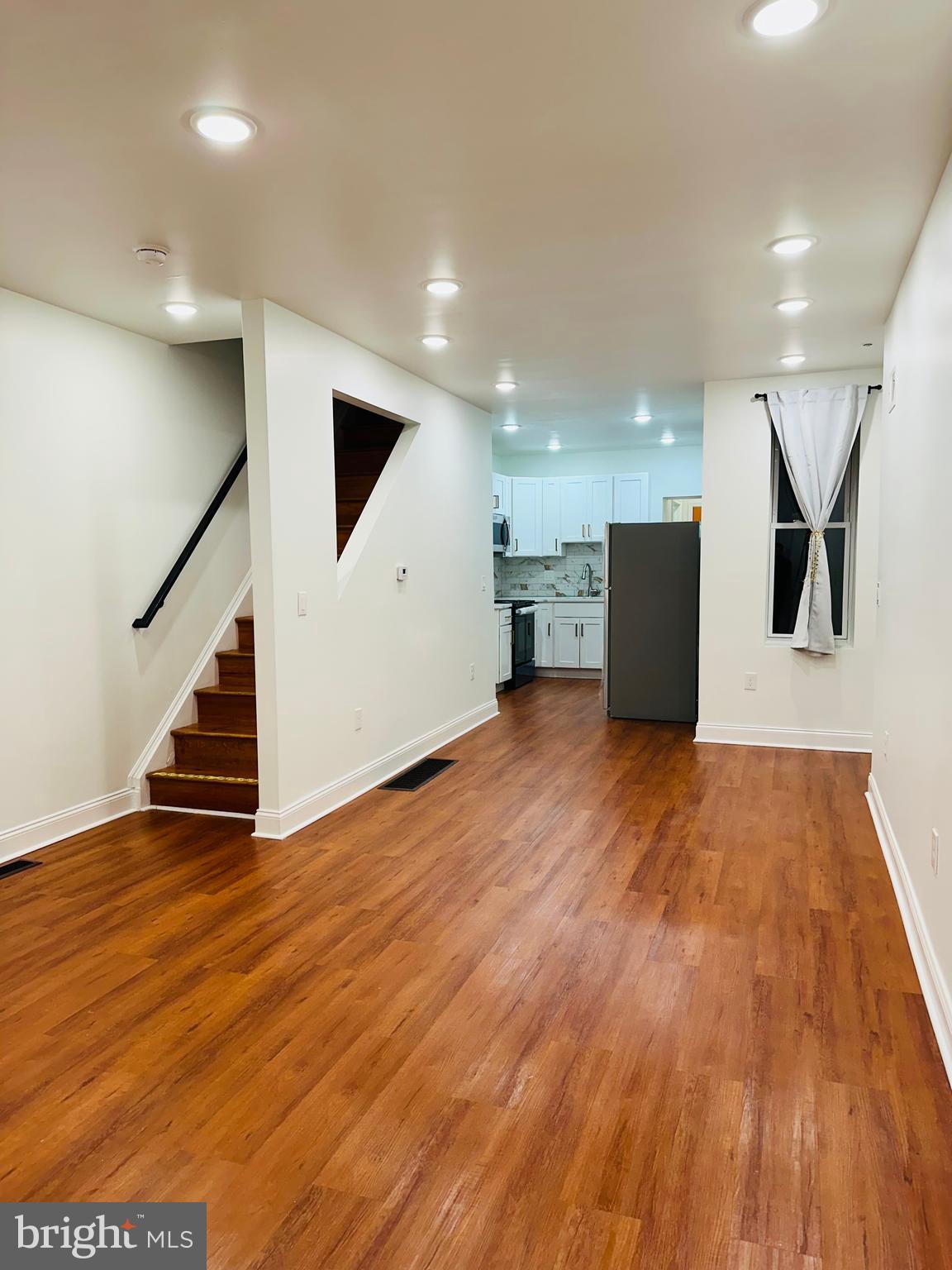 STRAWBERRY MANSION - Residential Lease