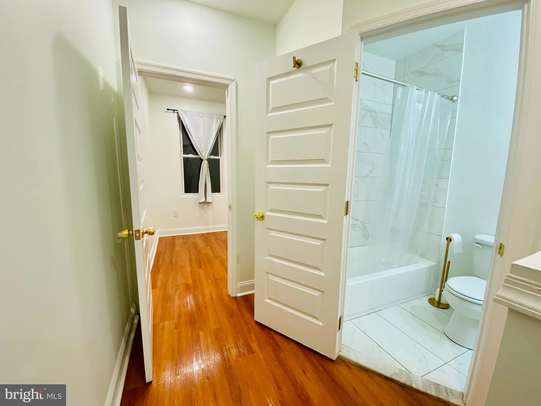 STRAWBERRY MANSION - Residential Lease