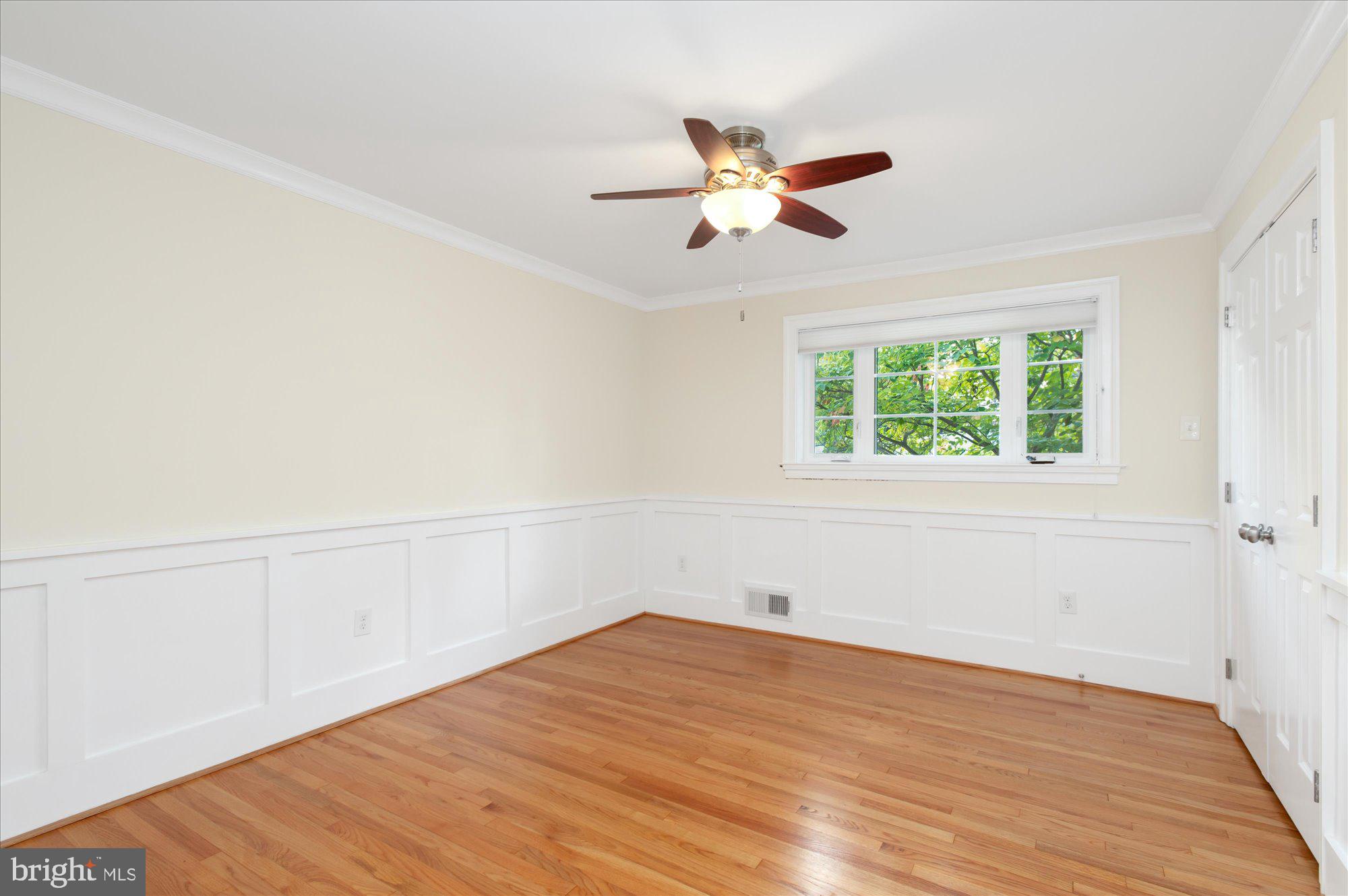 WOODACRES - Residential