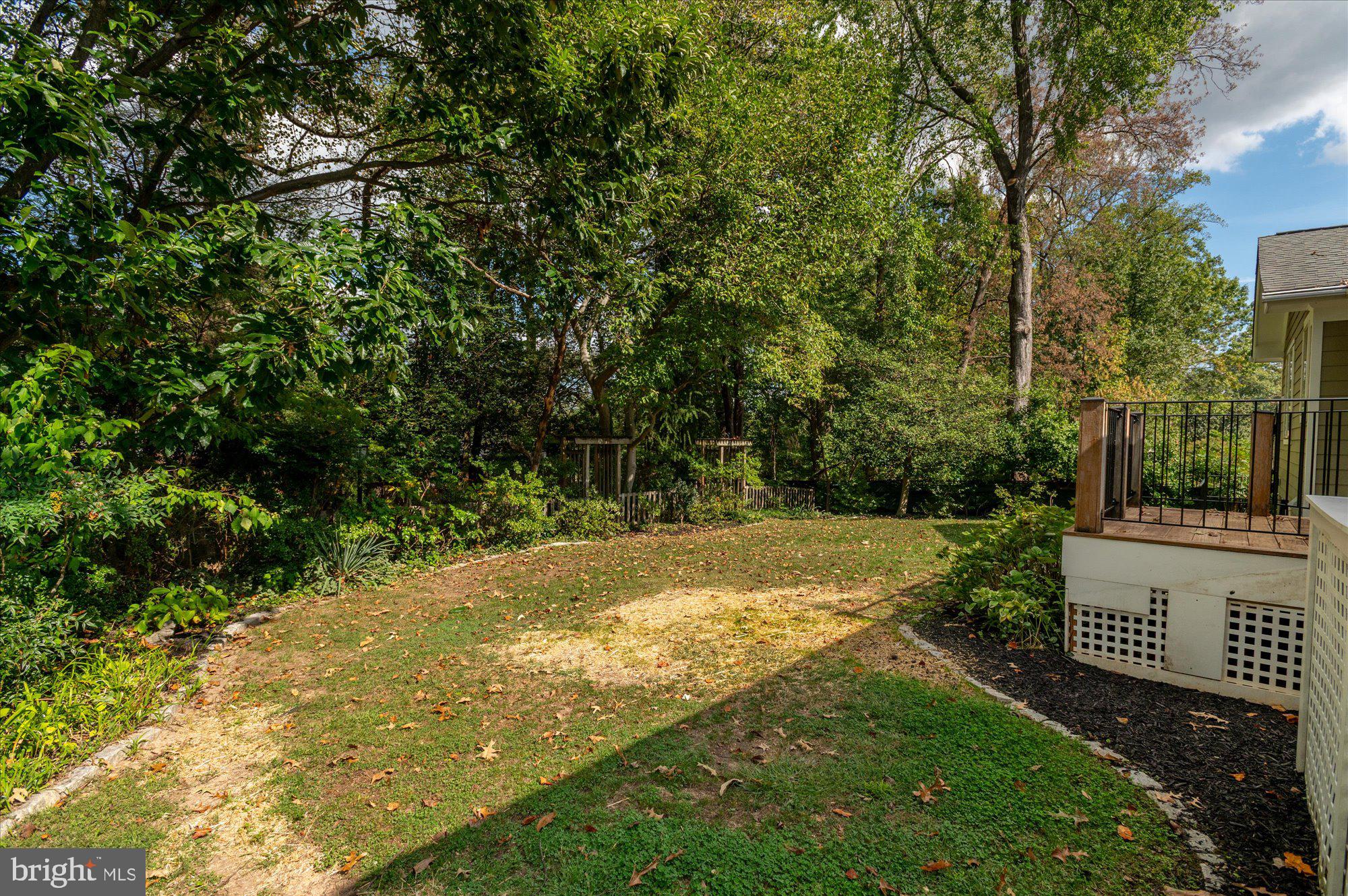 WOODACRES - Residential