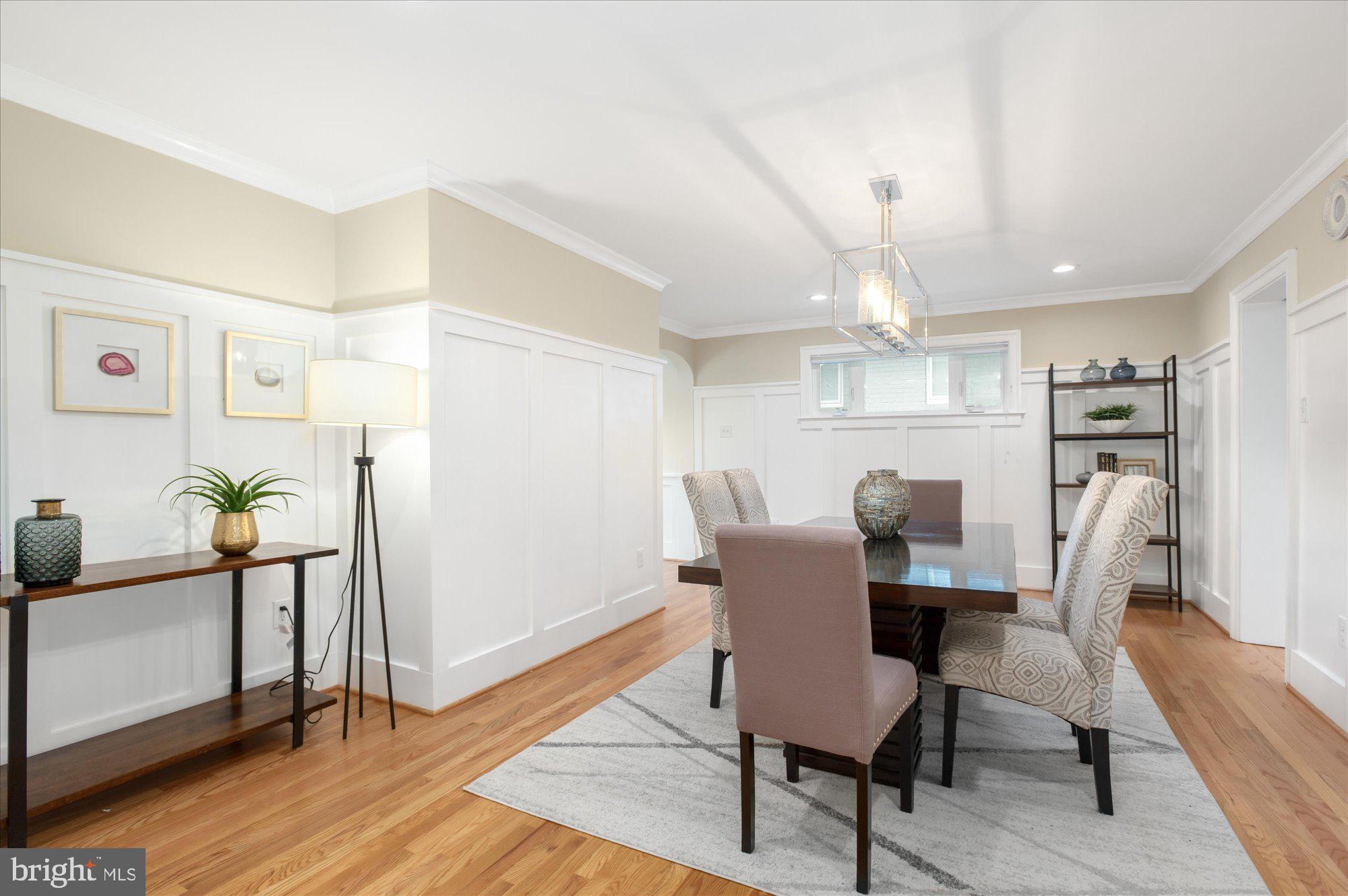 WOODACRES - Residential