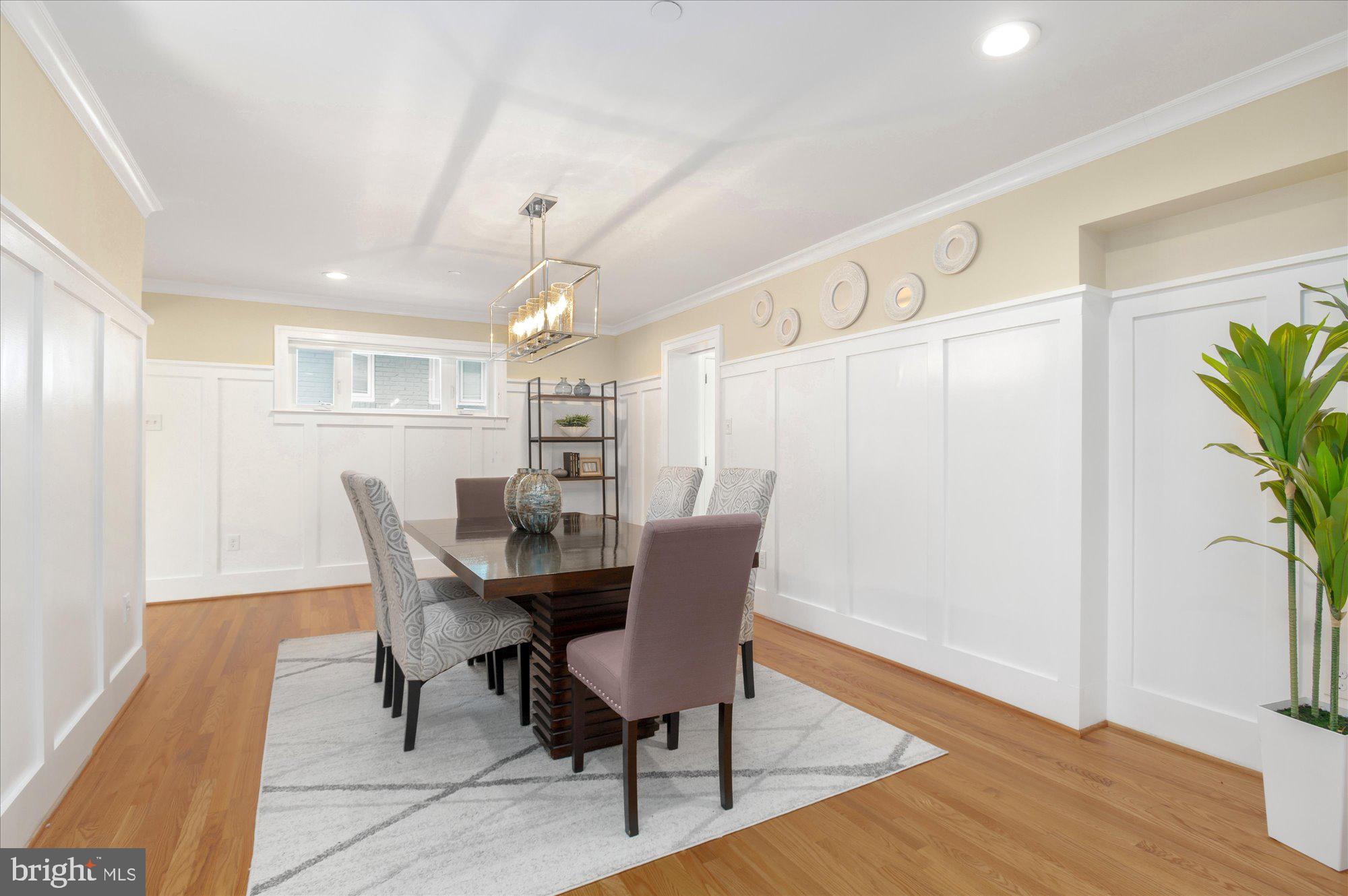 WOODACRES - Residential