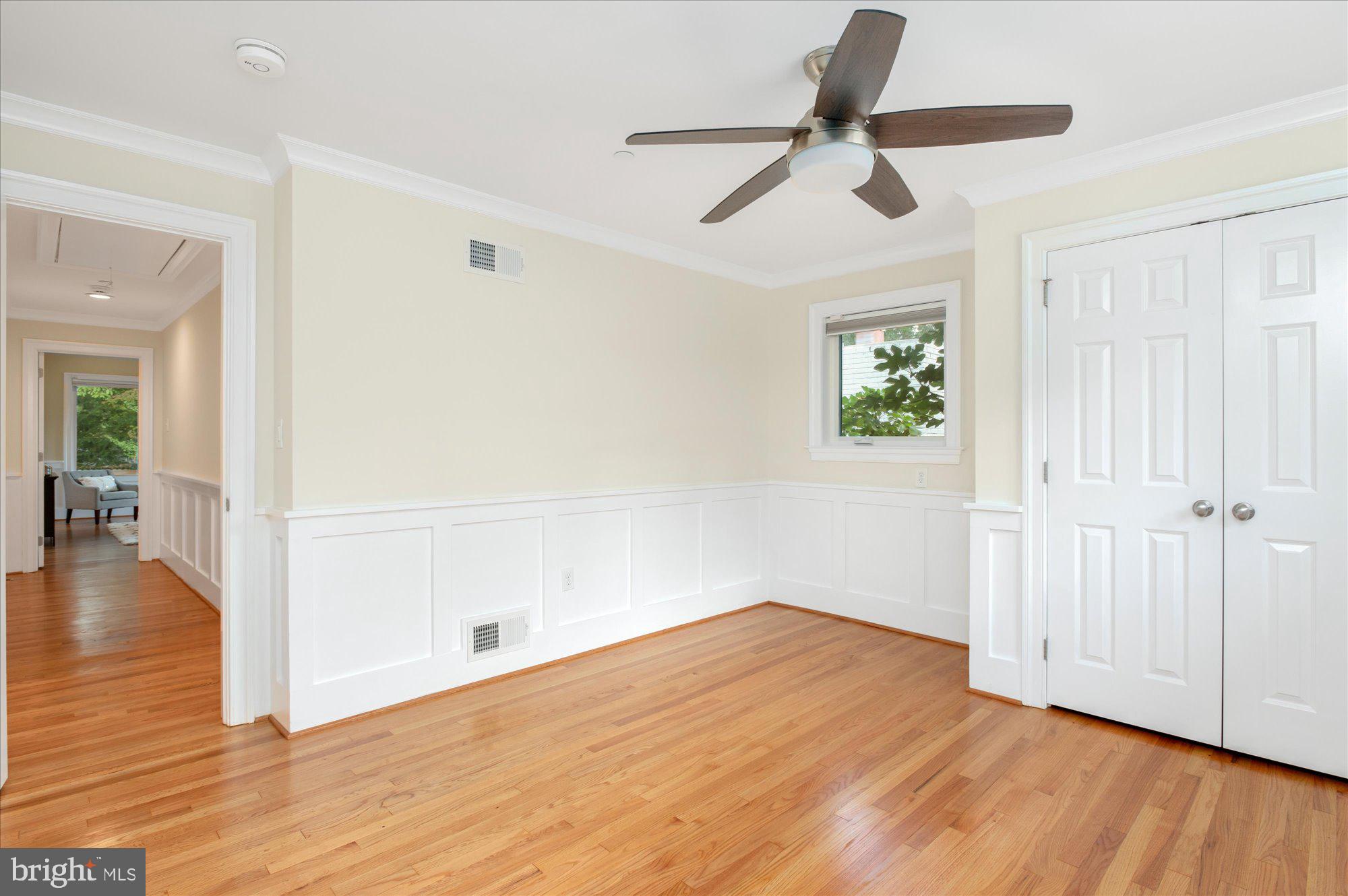 WOODACRES - Residential