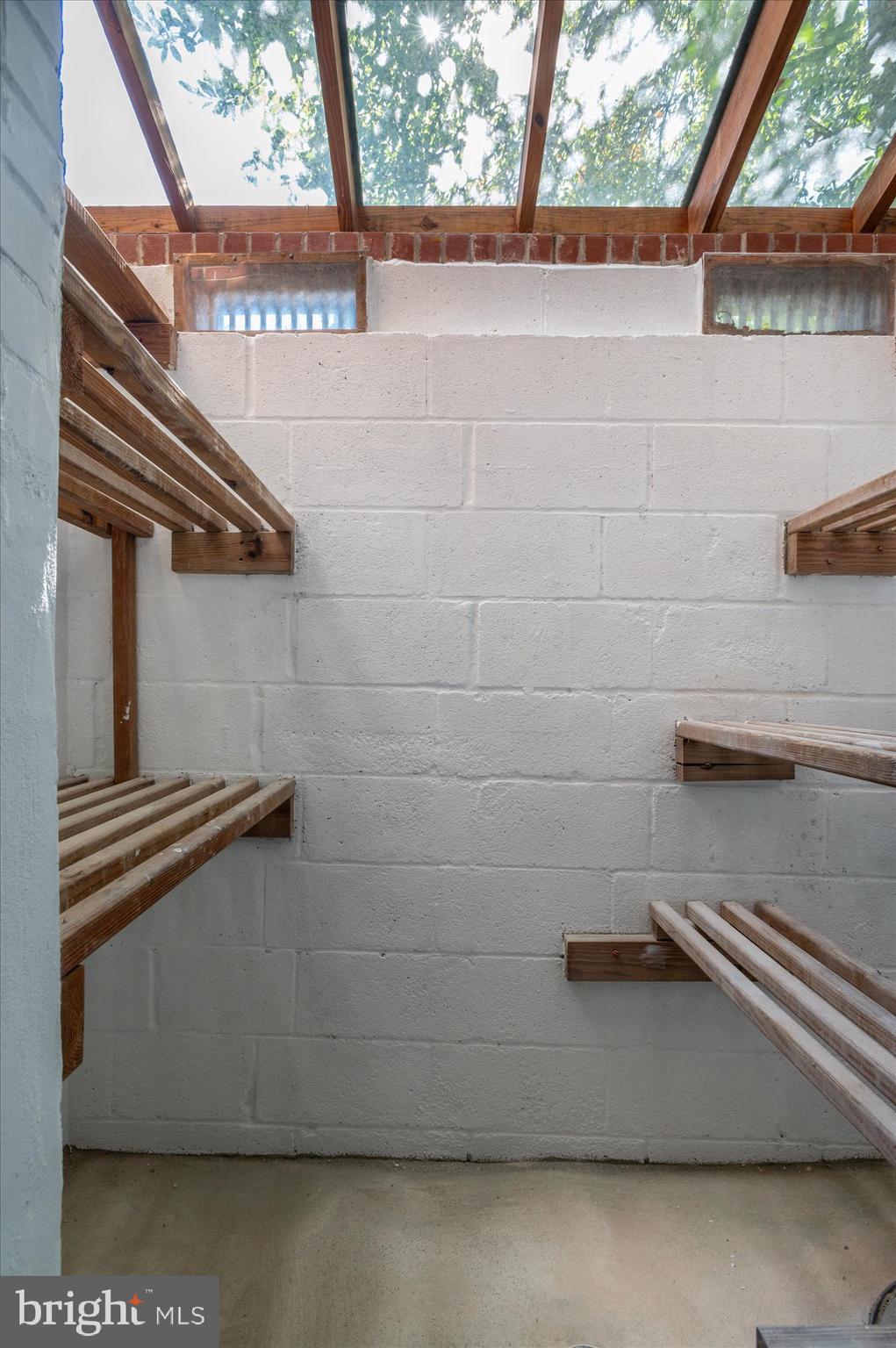 WOODACRES - Residential