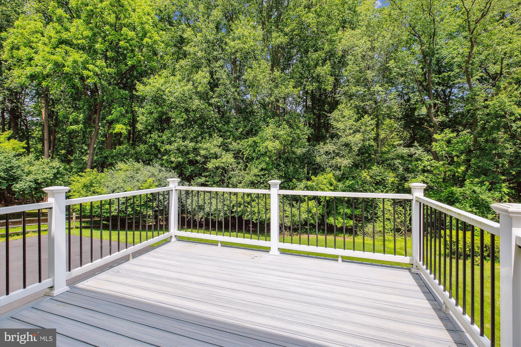 FALLSREACH - Residential