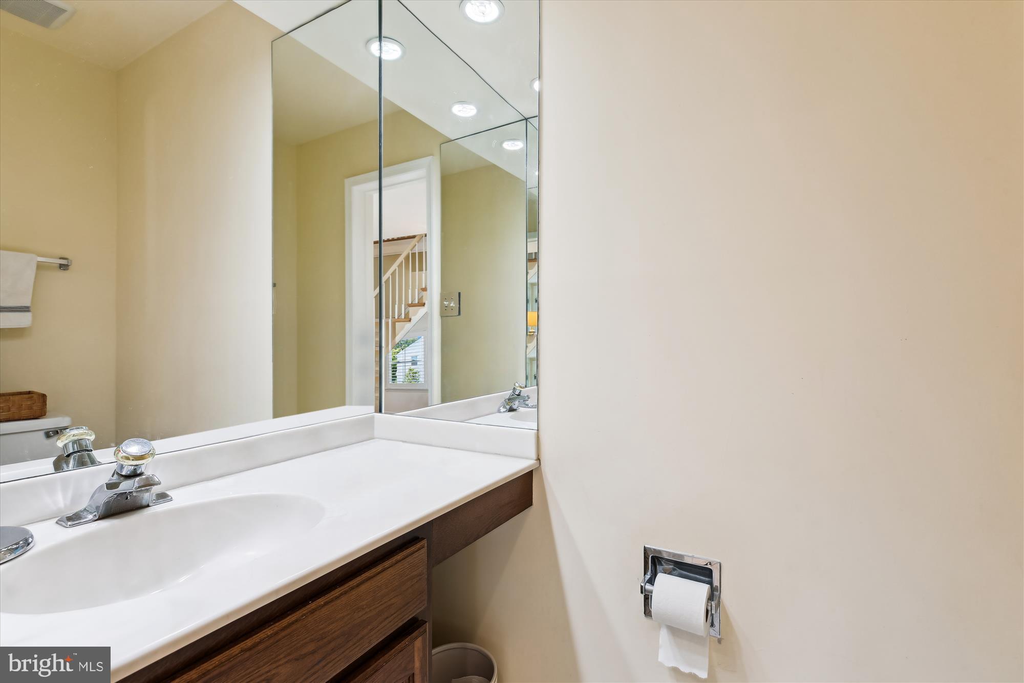 FALLSREACH - Residential