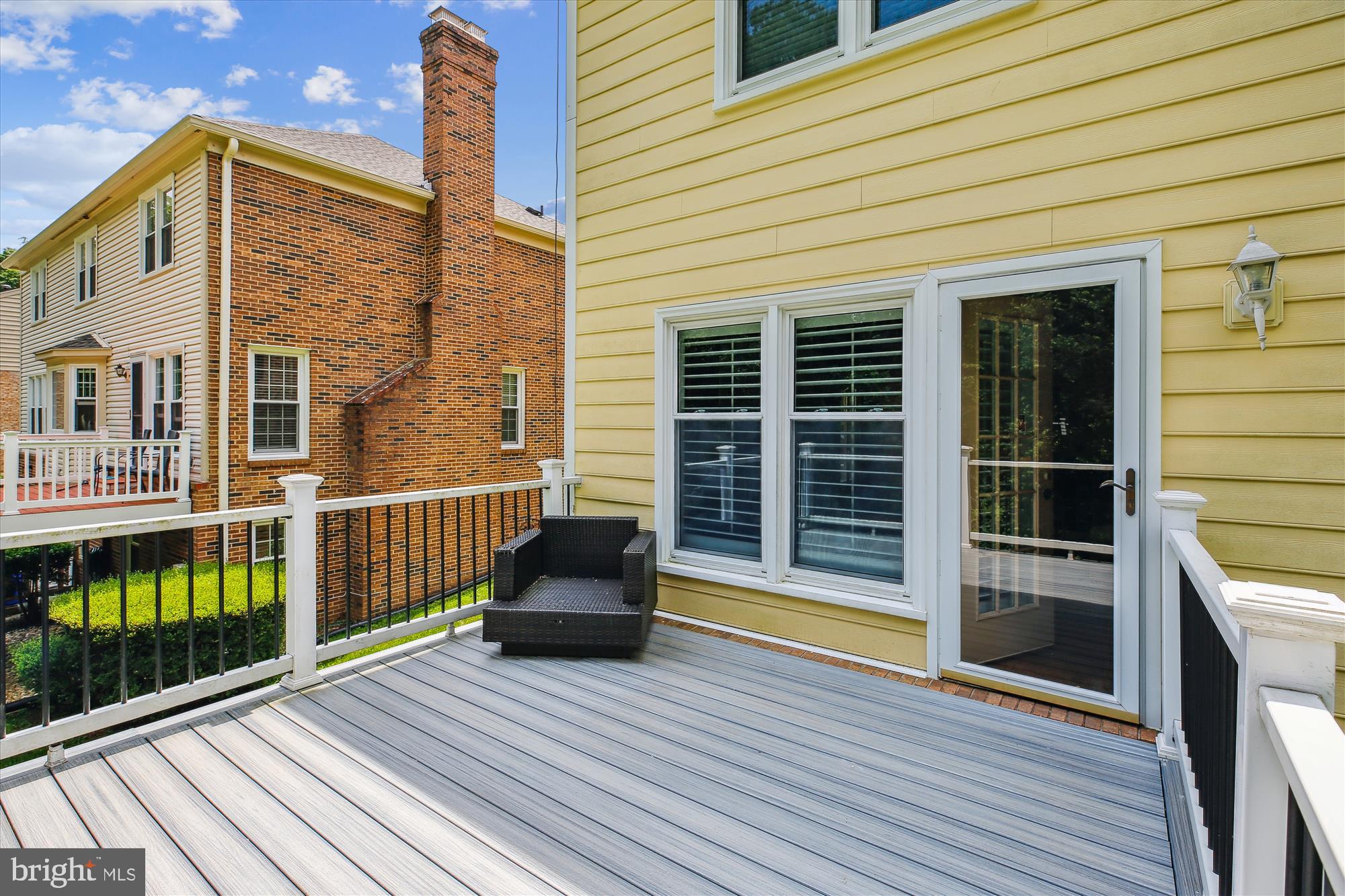 FALLSREACH - Residential