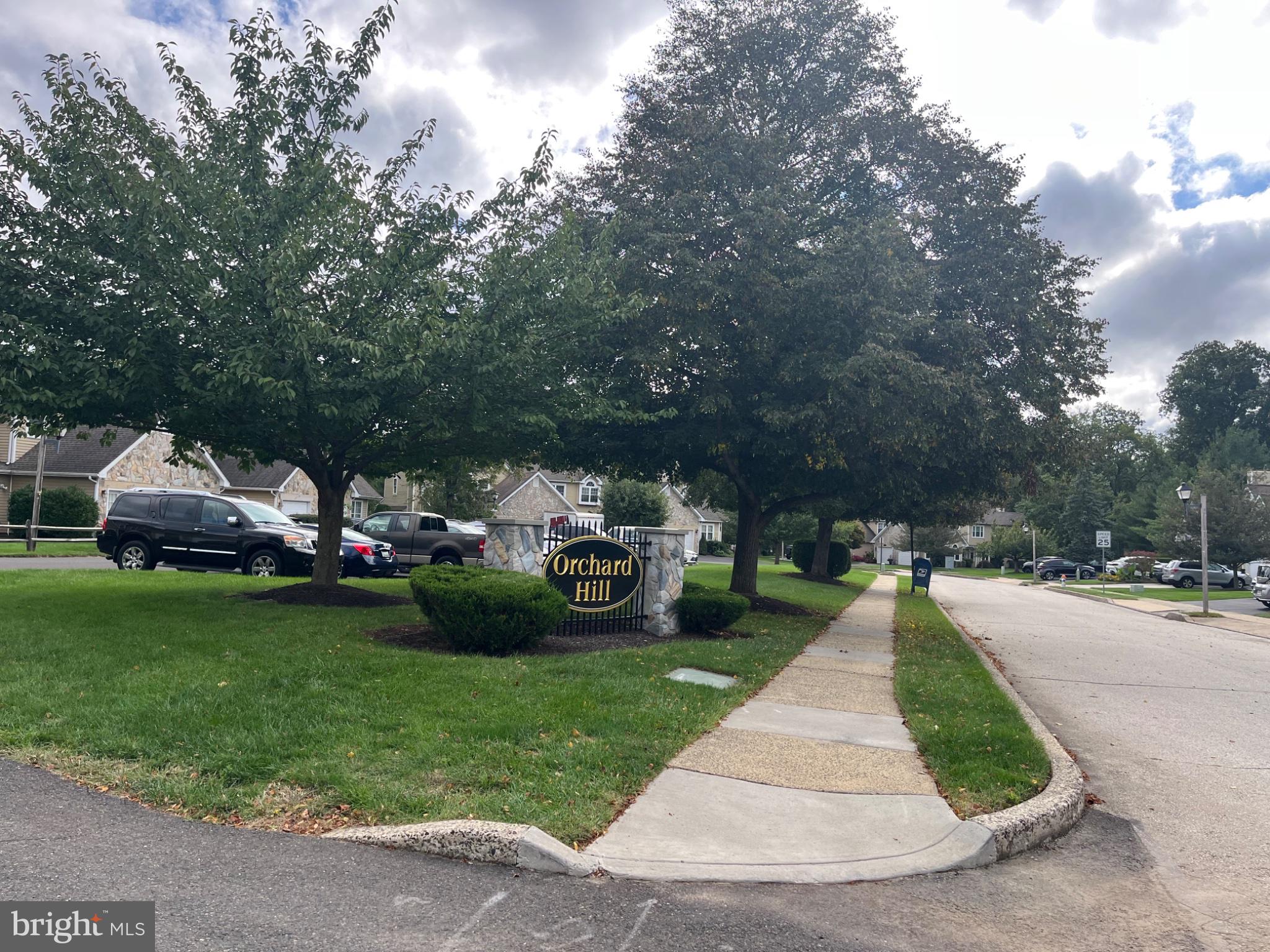 2306 ORCHARD HILL CIRCLE