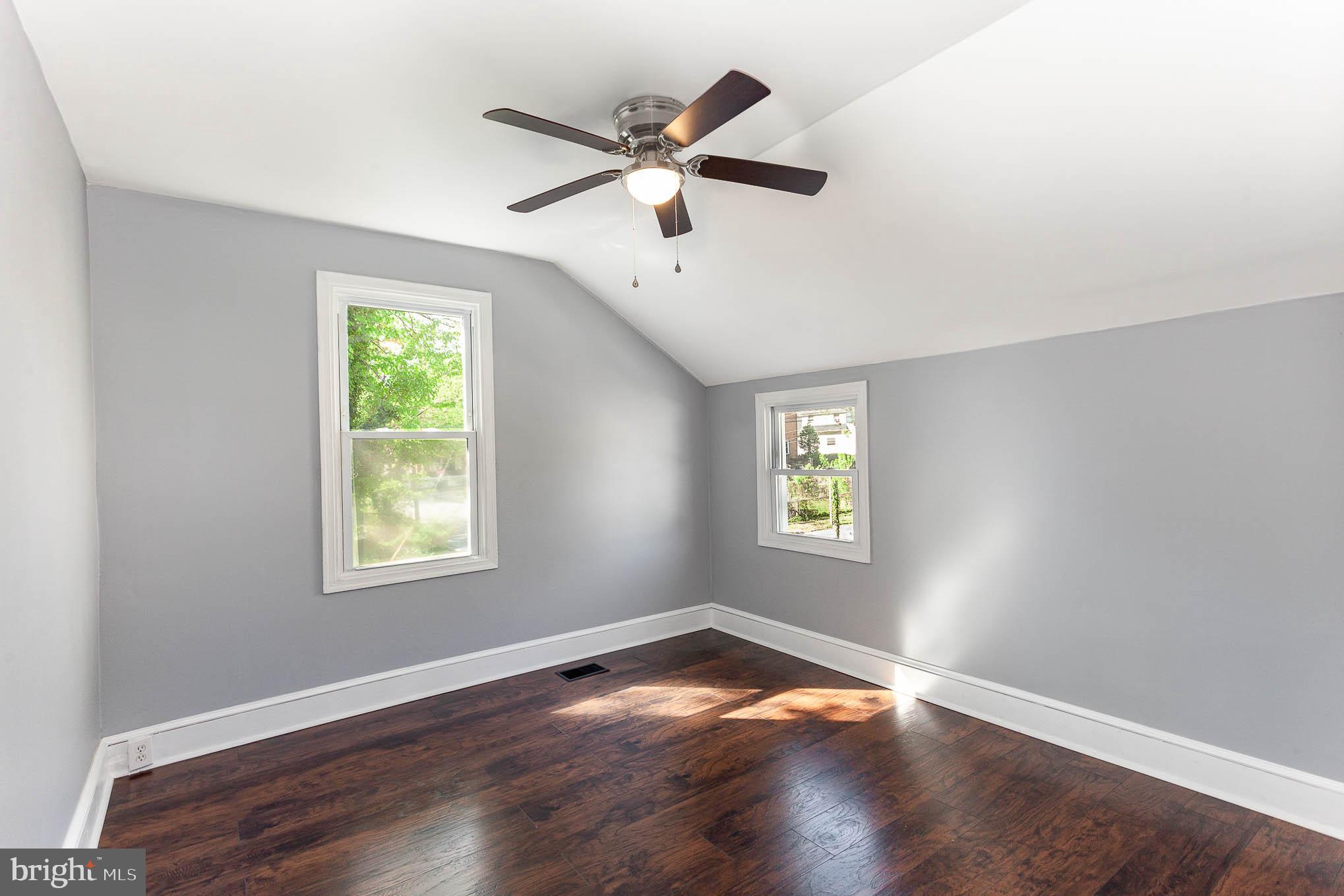 MOUNT WASHINGTON - Residential