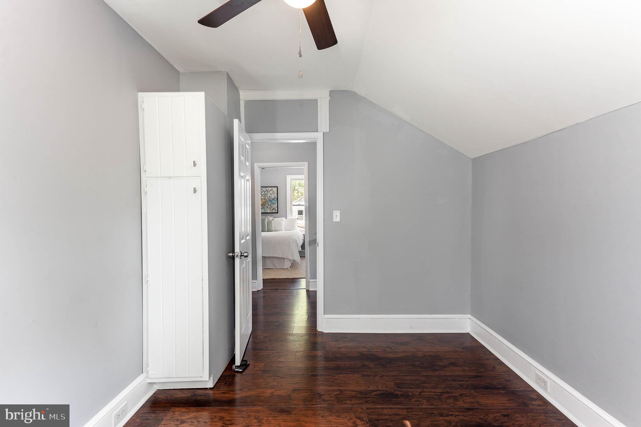 MOUNT WASHINGTON - Residential