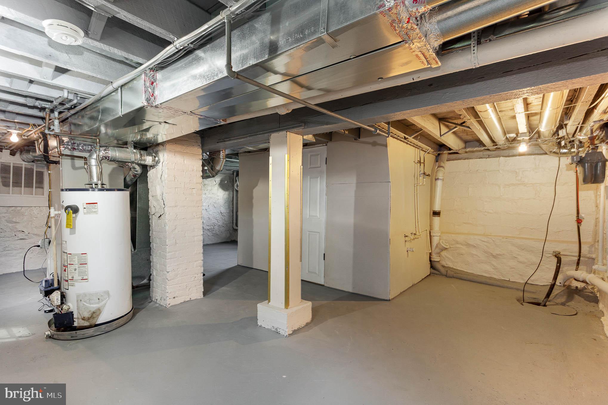 MOUNT WASHINGTON - Residential