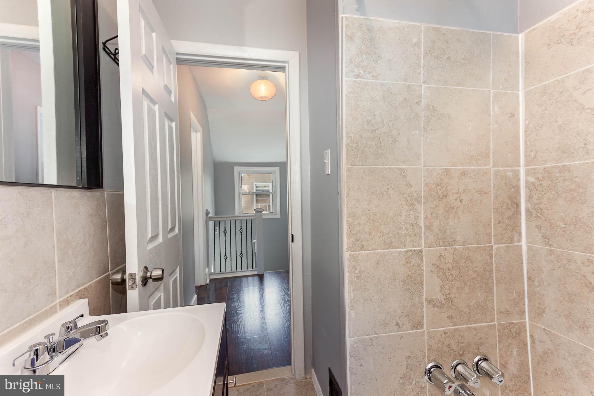 MOUNT WASHINGTON - Residential