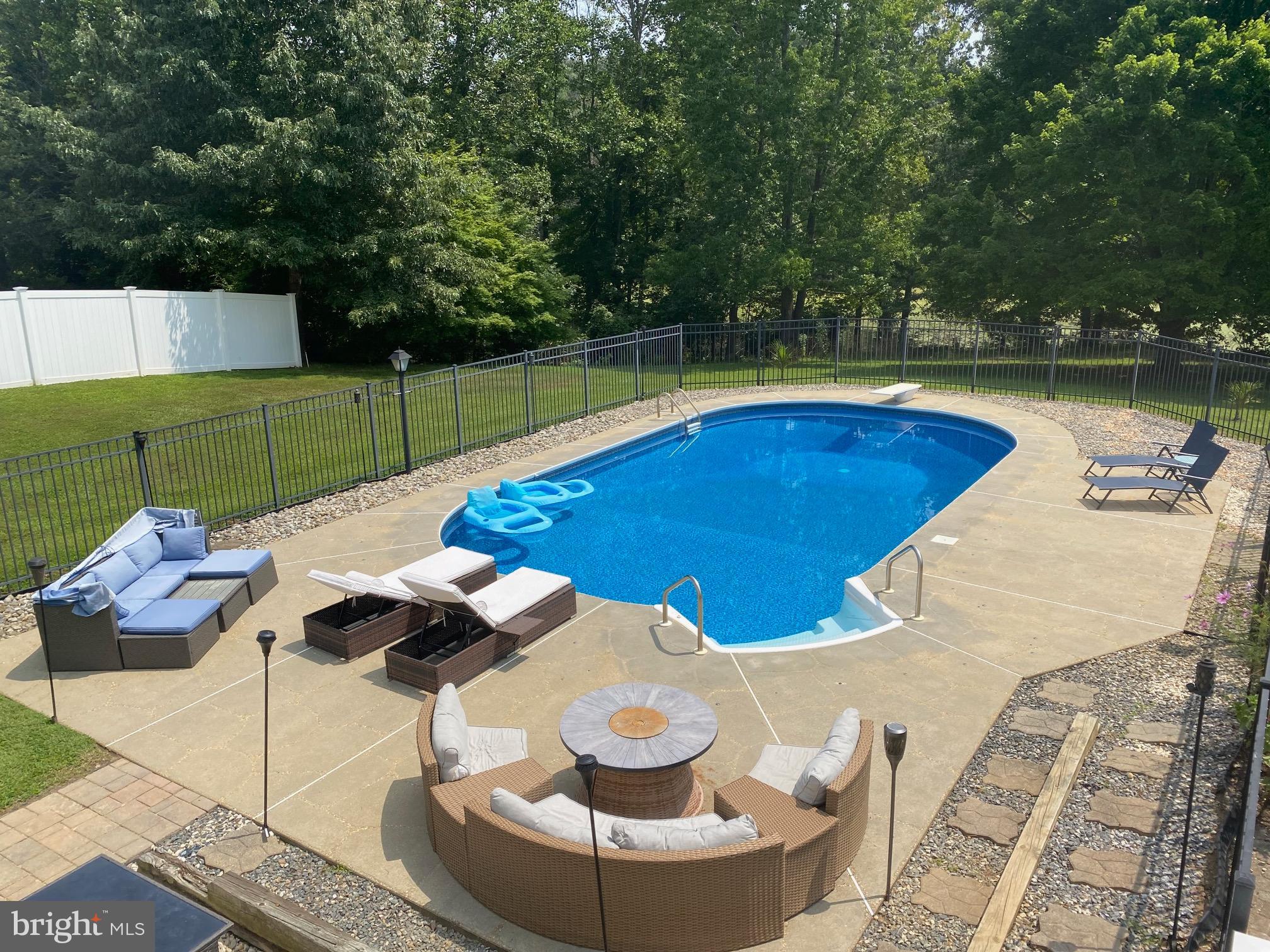 KINGS GRANT LA PLATA - Residential