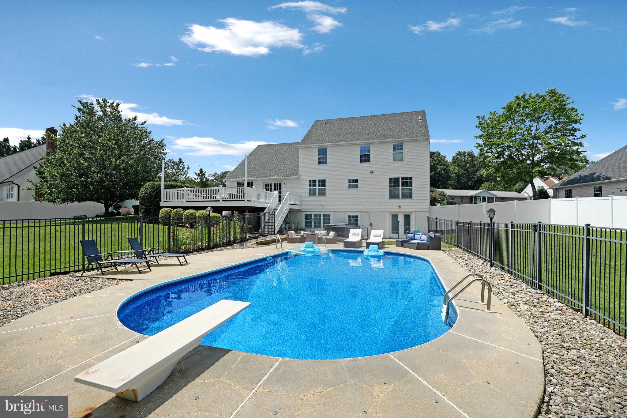 KINGS GRANT LA PLATA - Residential