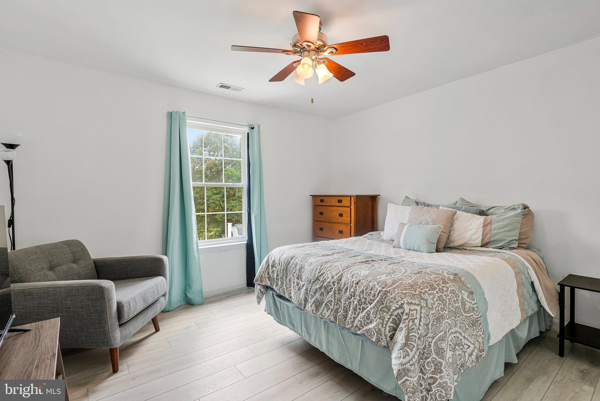 KINGS GRANT LA PLATA - Residential