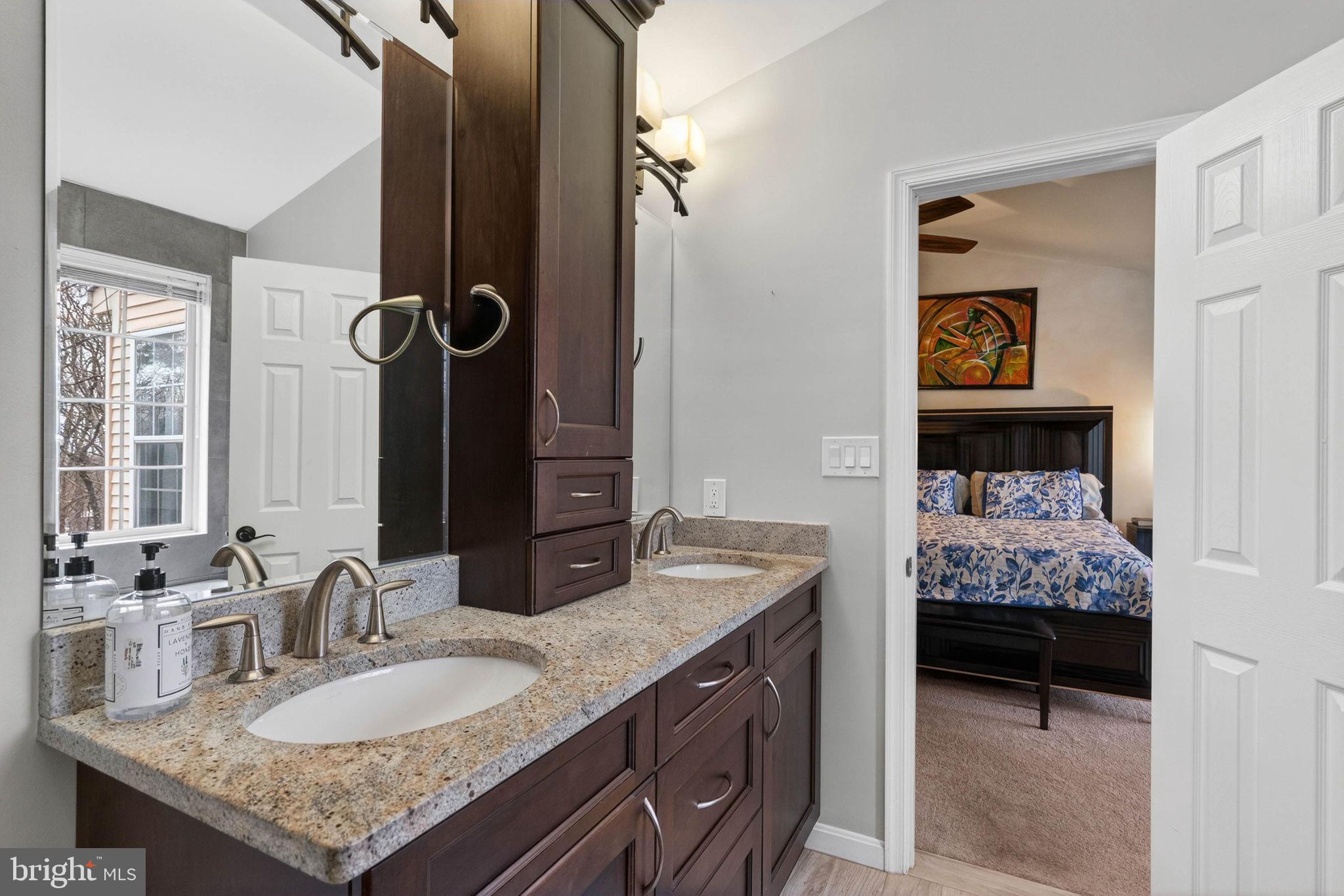 KINGSTOWNE - Residential