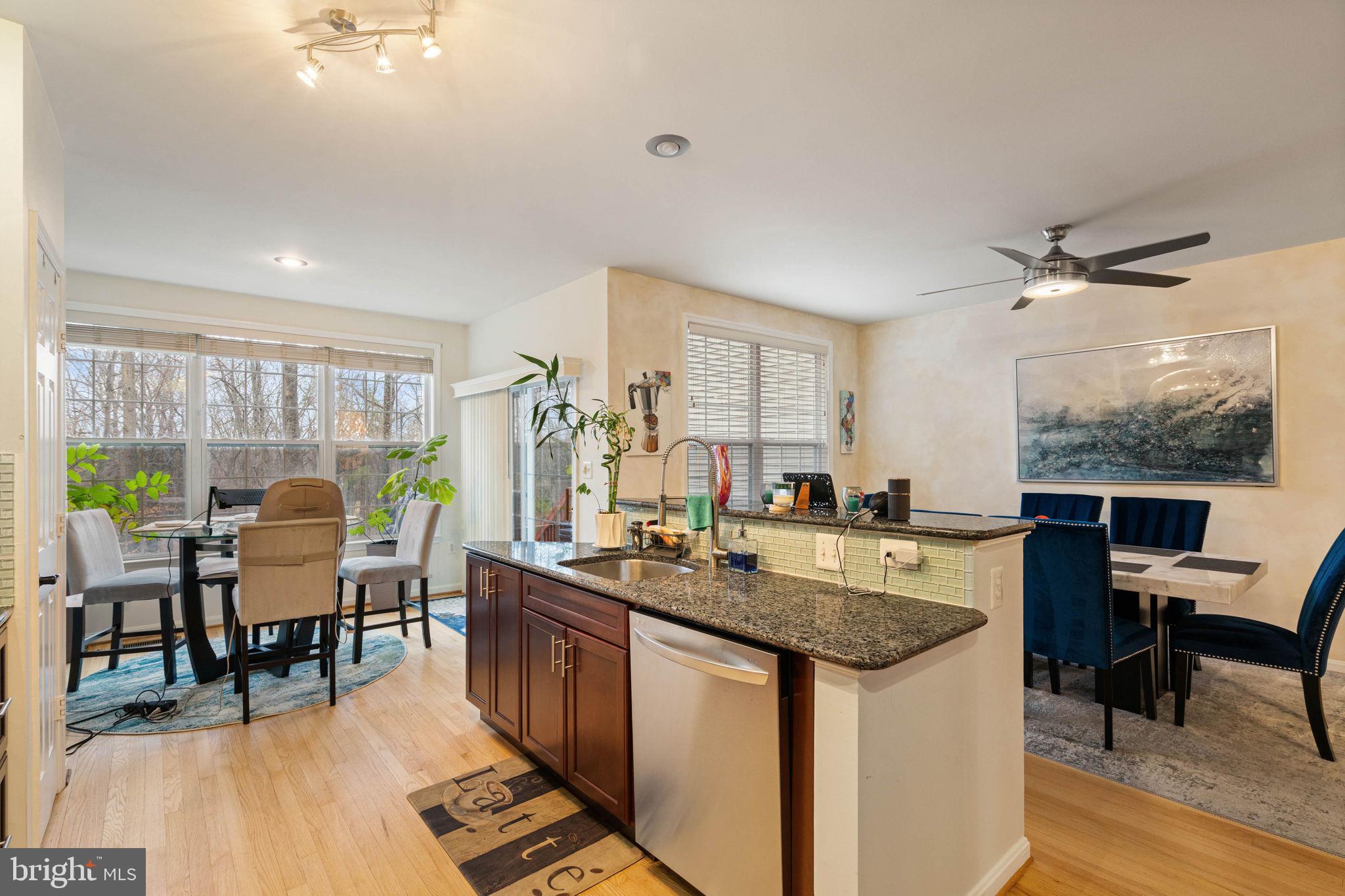 KINGSTOWNE - Residential