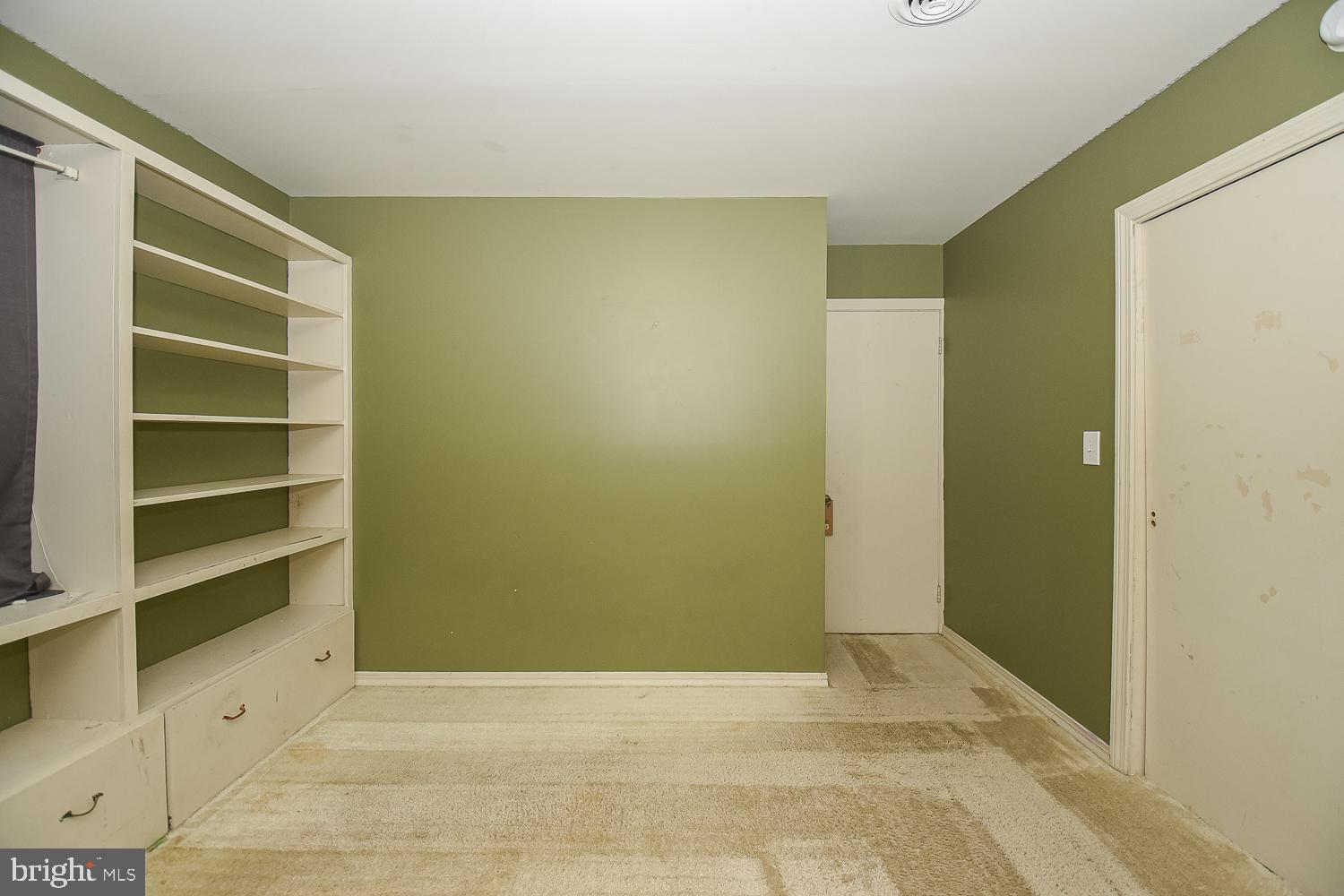 HAWTHORNE HEIGHTS - Residential