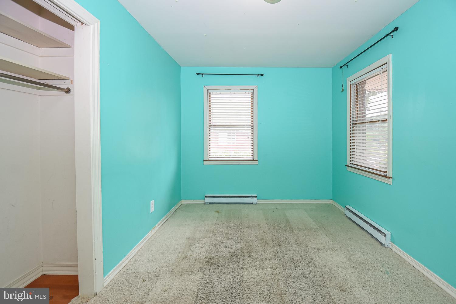 HAWTHORNE HEIGHTS - Residential